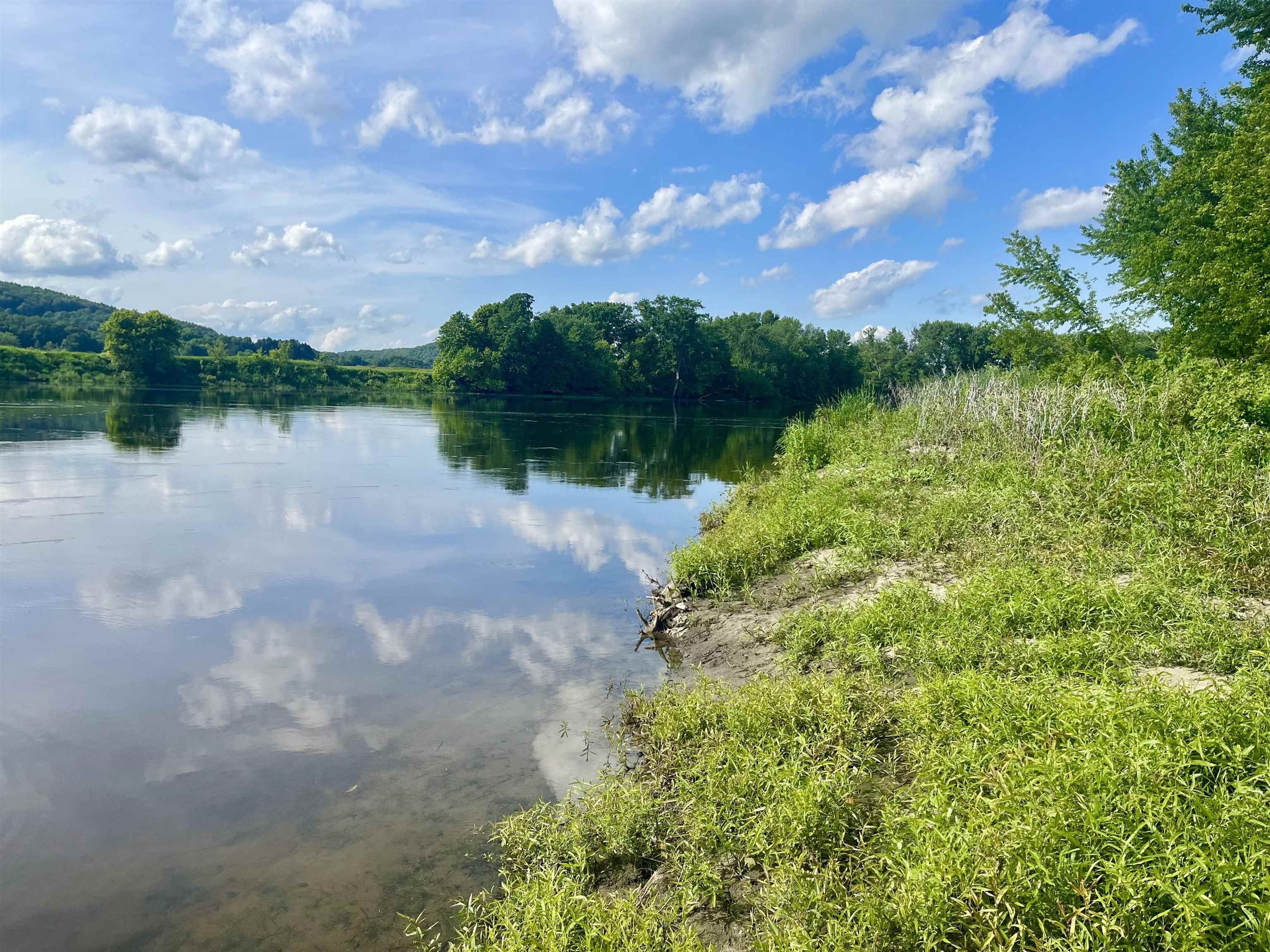 00 Route 10 , Piermont, NH 03779