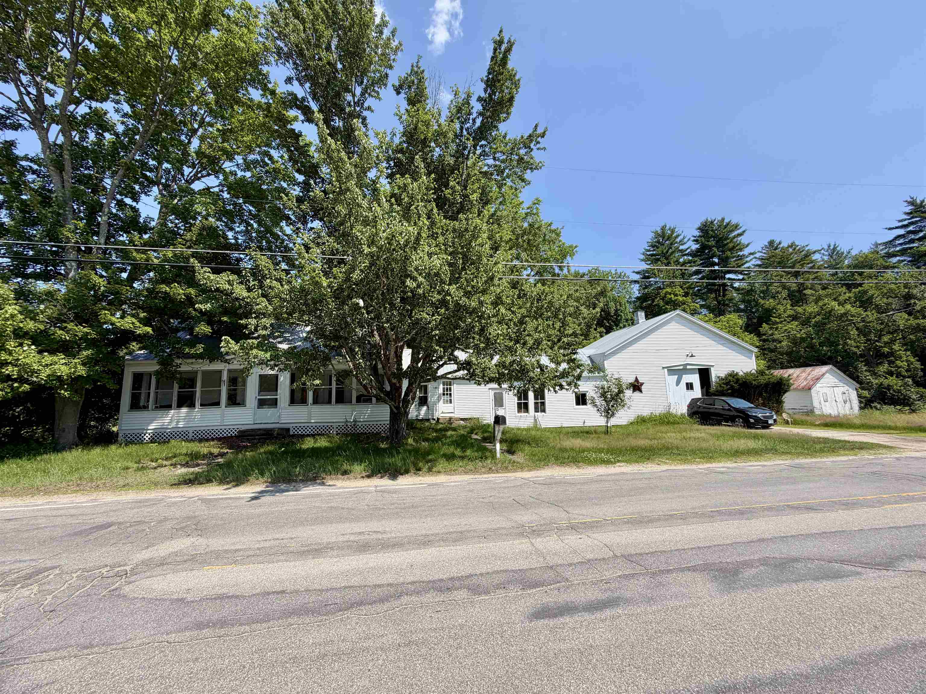150 School St, Effingham, NH 03882
