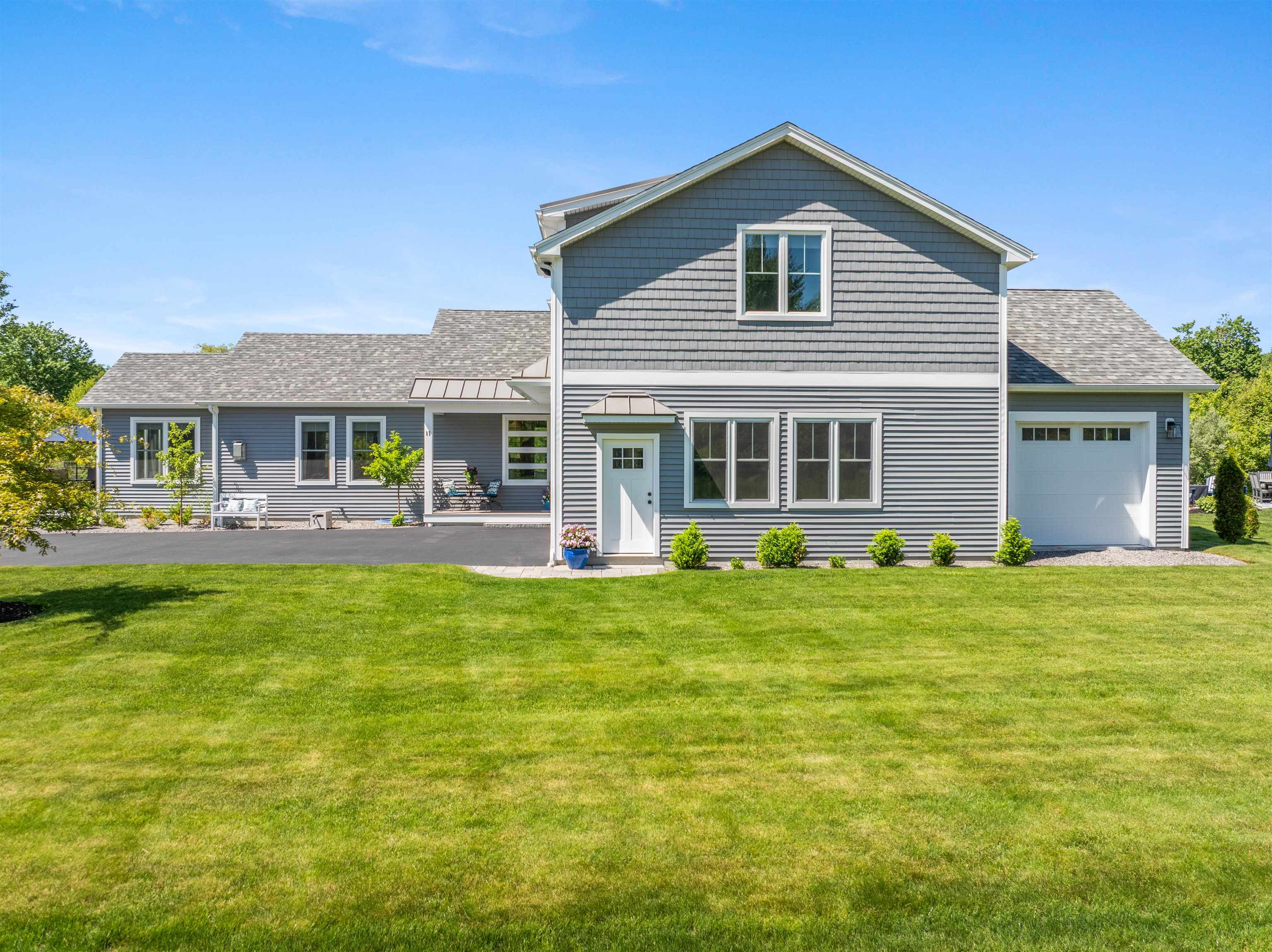 17 Western Ter, Laconia, NH 03246