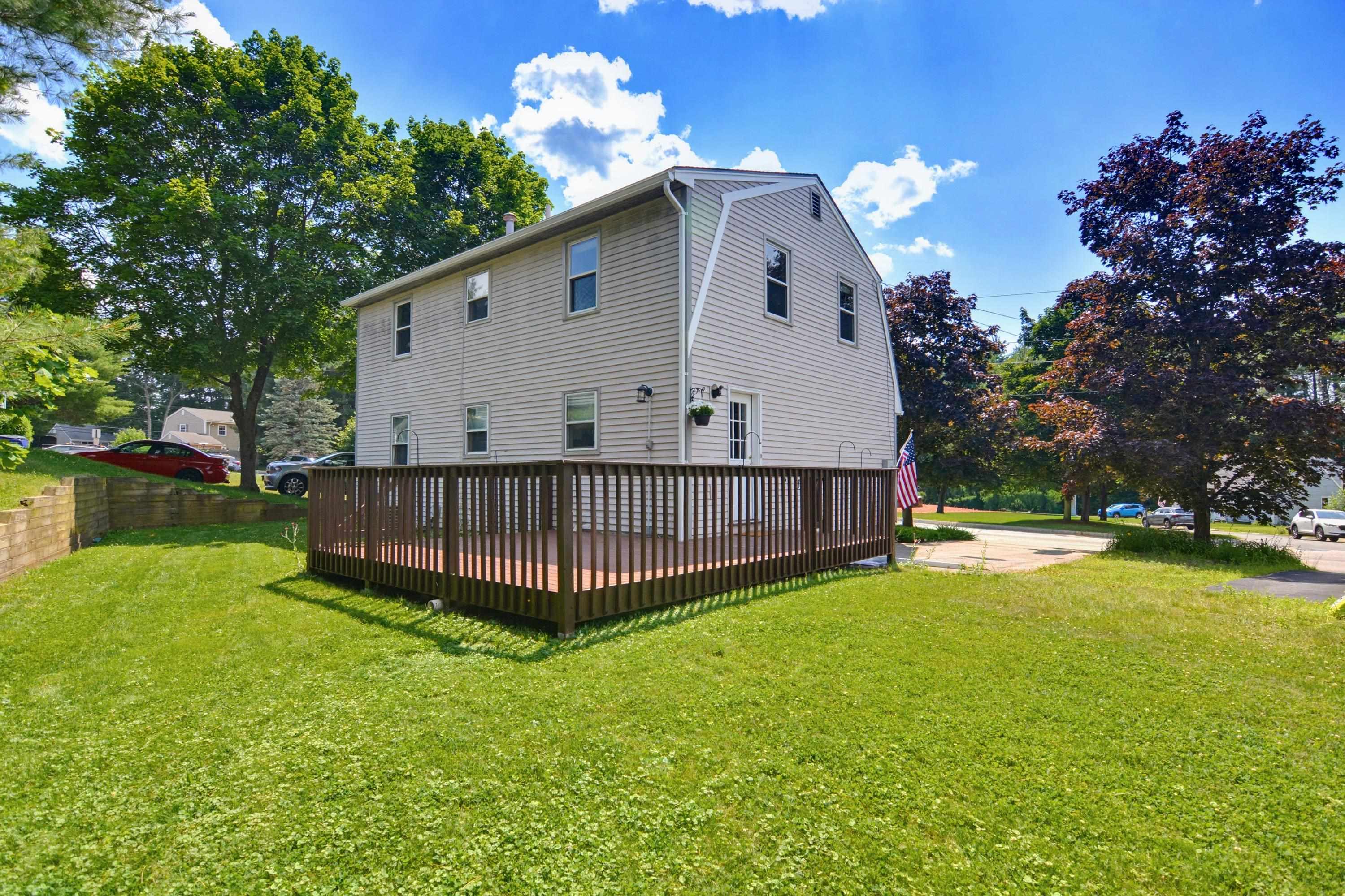 24 Killian Dr, Nashua, NH 03062