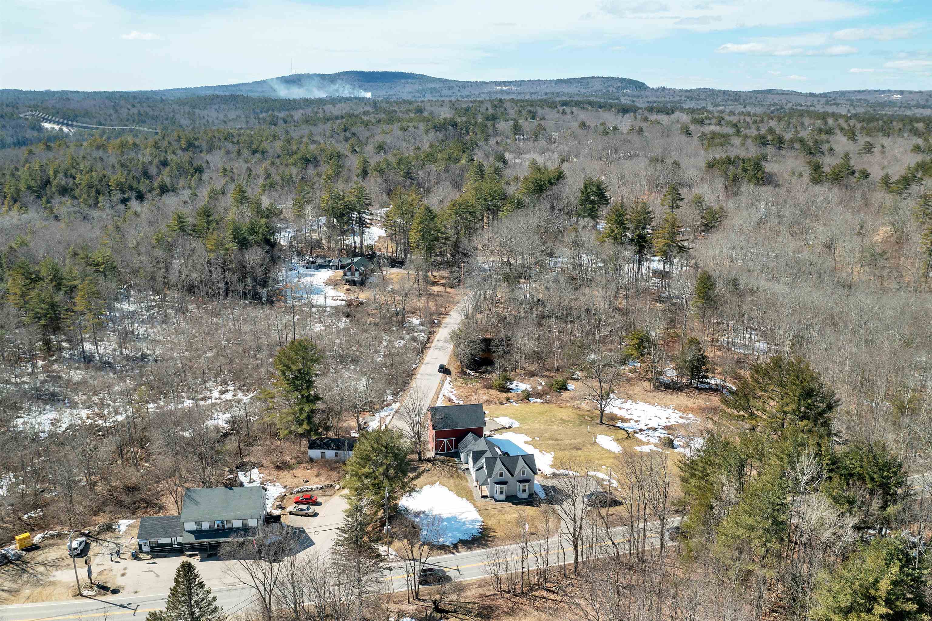370 Stage Road, Nottingham, NH photo 3