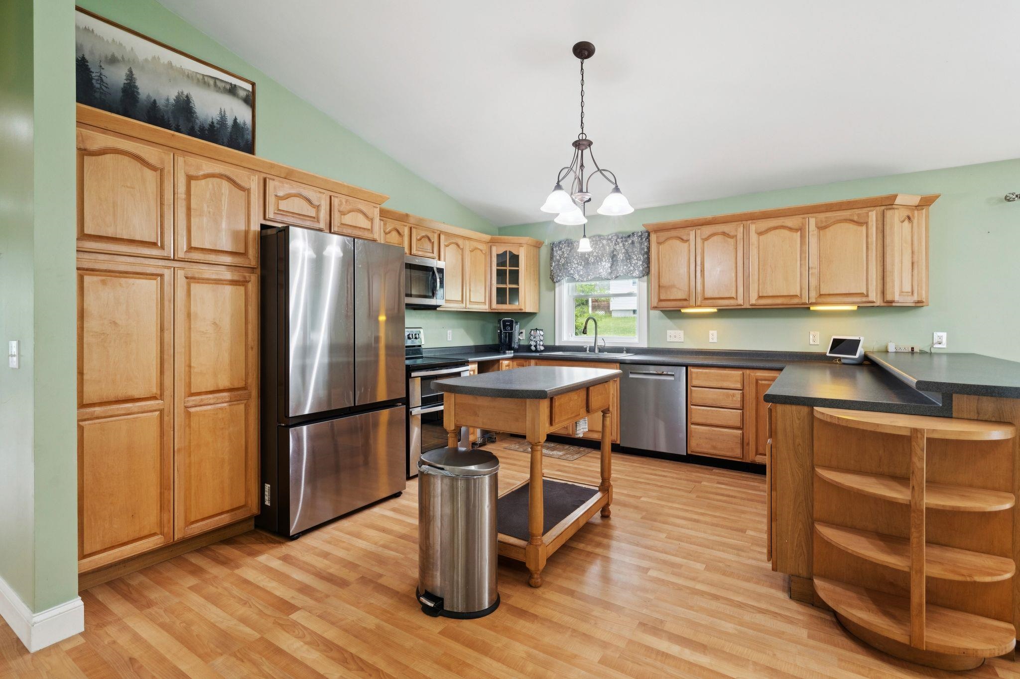 20 Lorraine St, Newport, NH 03773