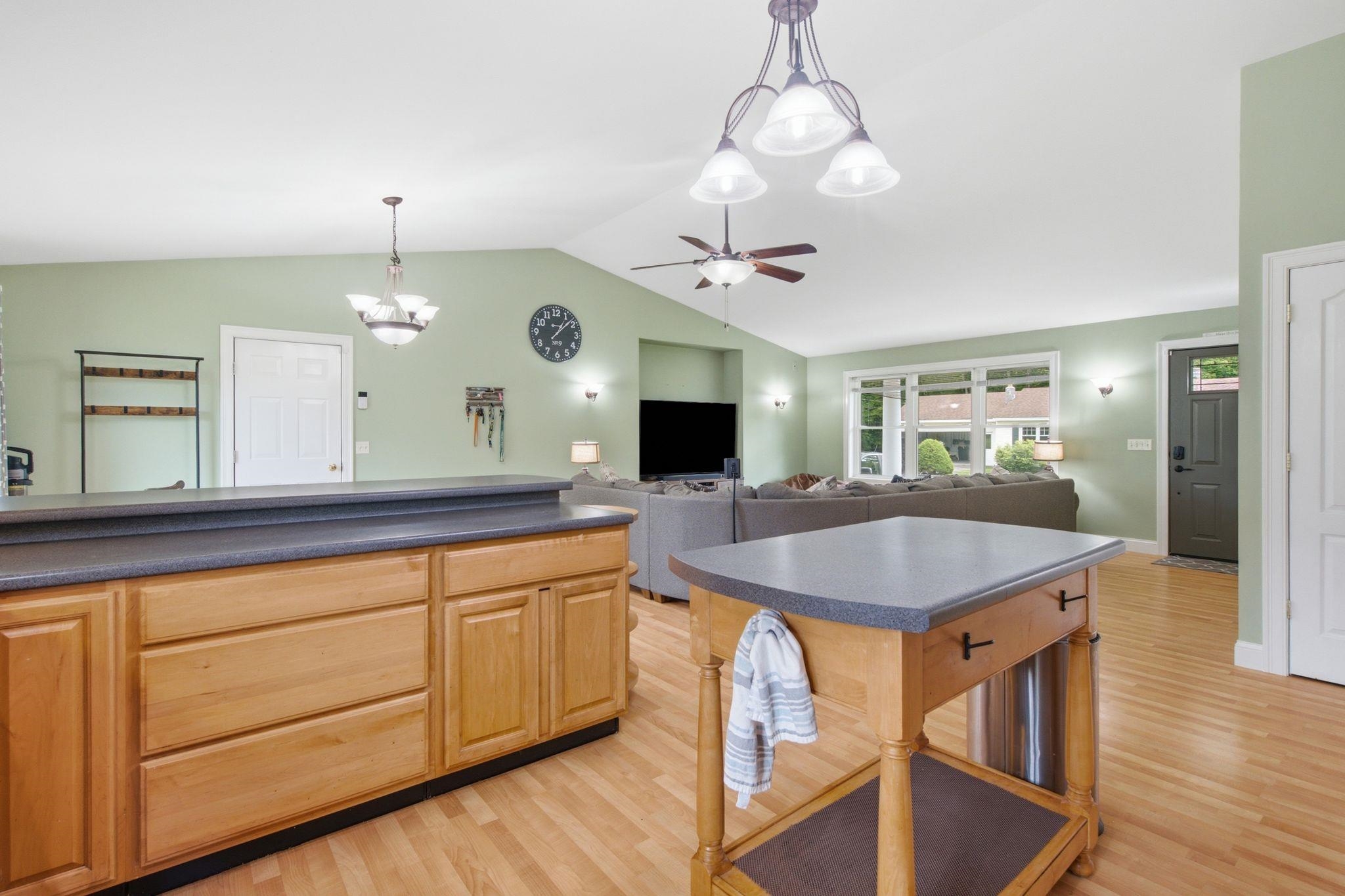 20 Lorraine St, Newport, NH 03773