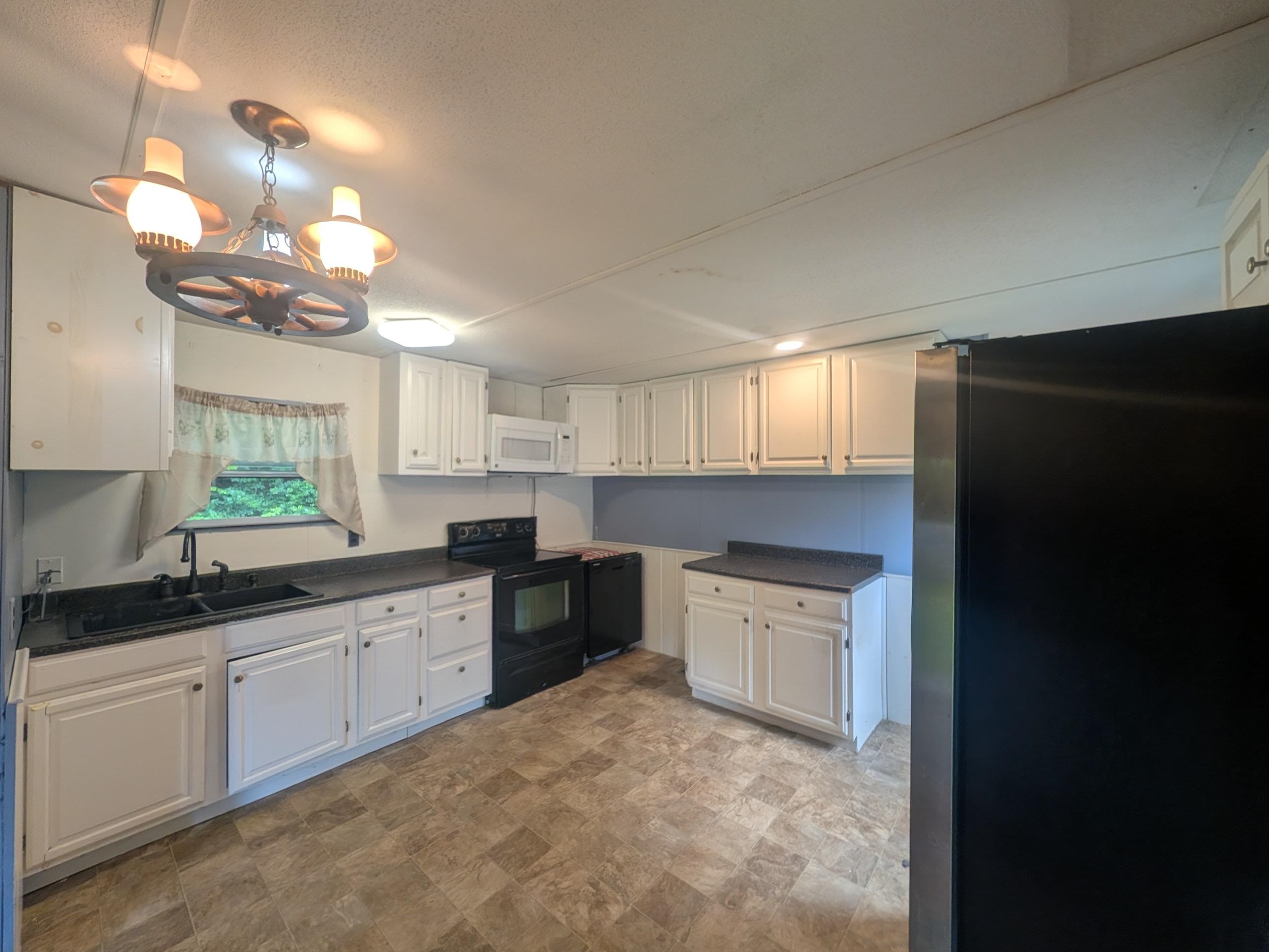 Almar St, Charlestown, NH 03603