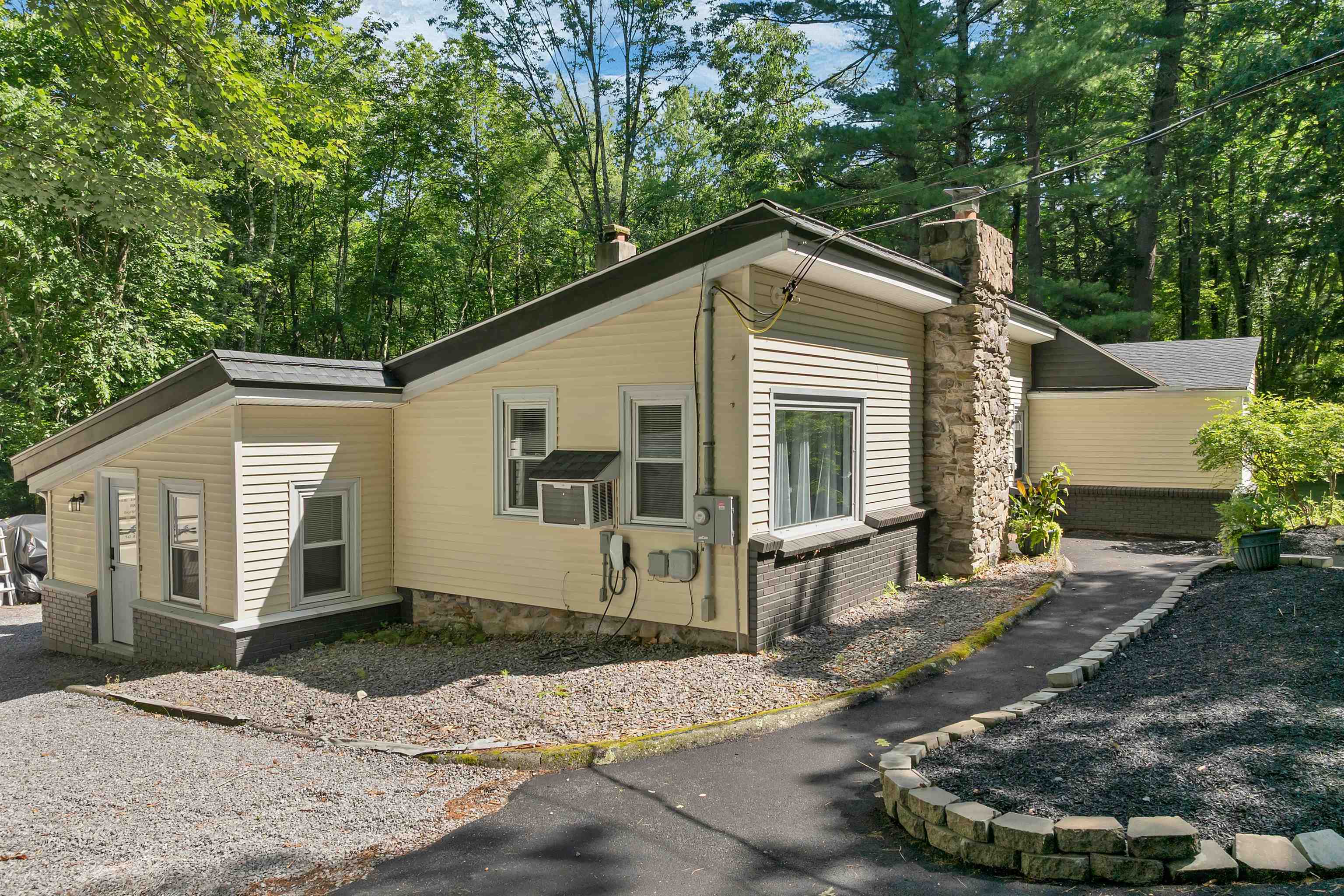 31 Ministerial Rd, Windham, NH 03087-1921