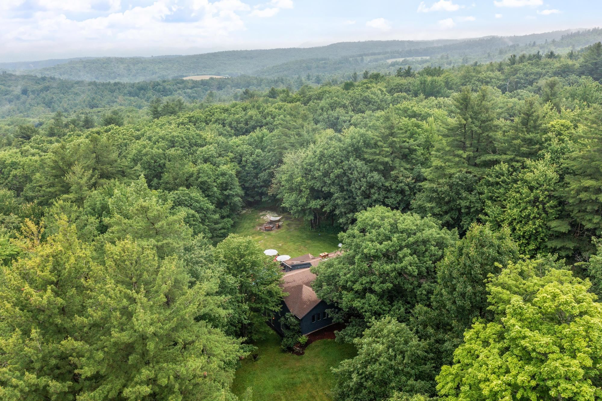 29 Carpenter Hill Rd, Walpole, NH 03608