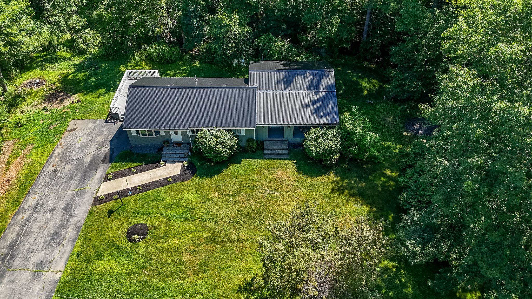 10 Appaloosa Ave, Pelham, NH 03076
