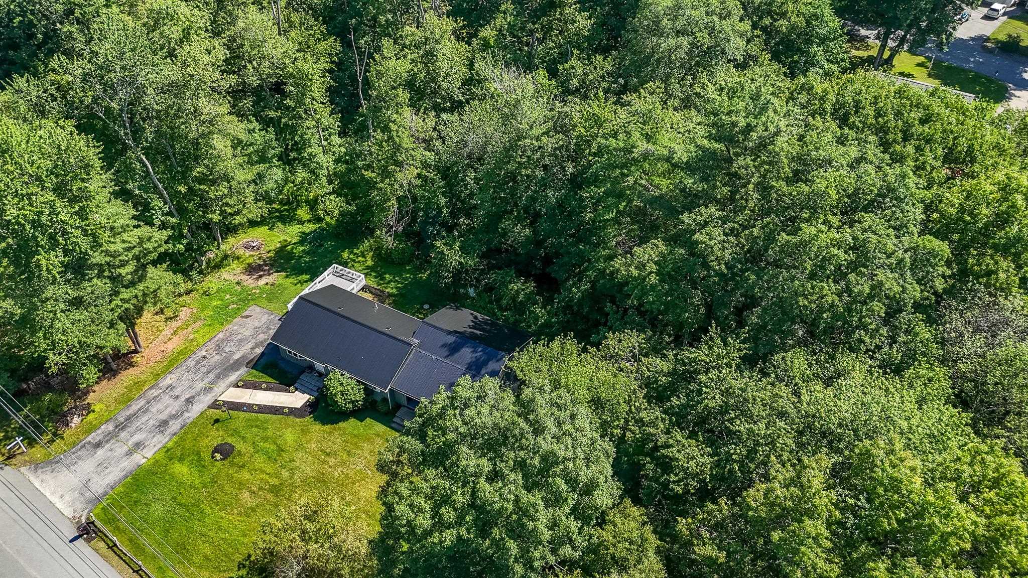 10 Appaloosa Ave, Pelham, NH 03076