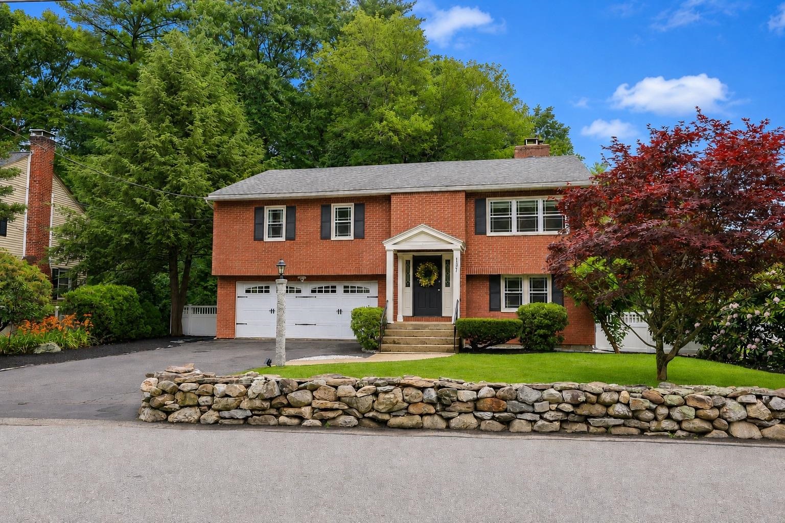 1327 Beech Street, Manchester, NH photo 2