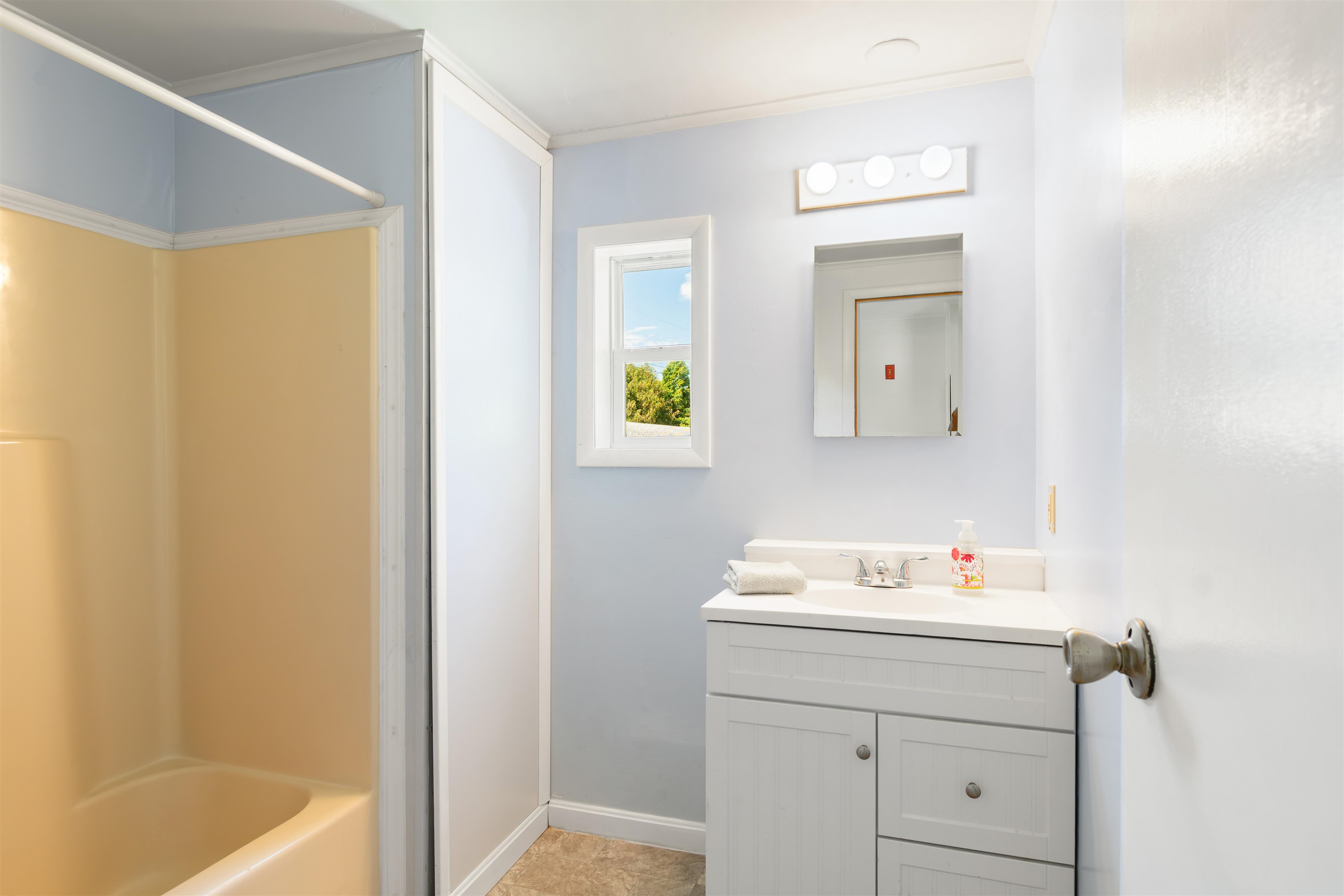 Property photo 24