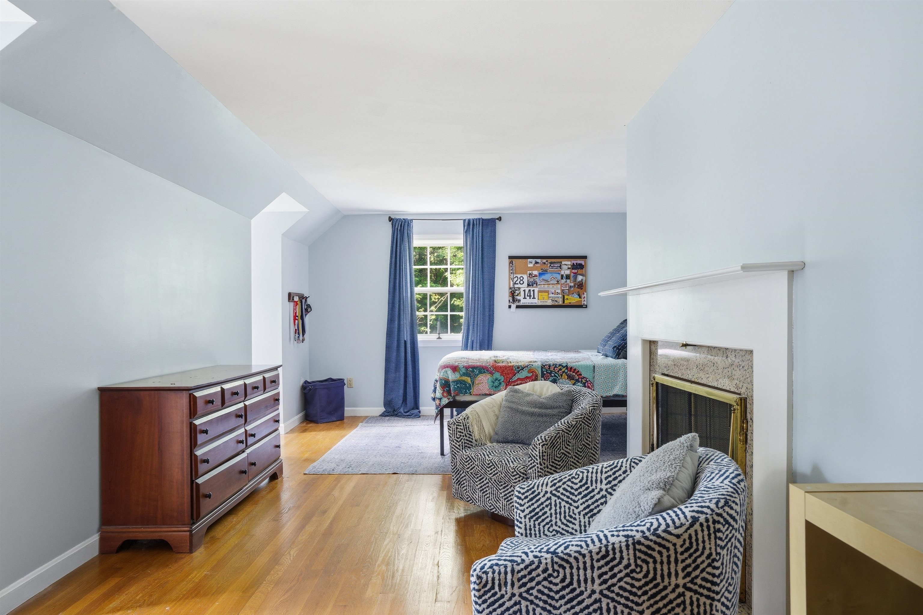 1 Chandler Rd, Bedford, NH 03110