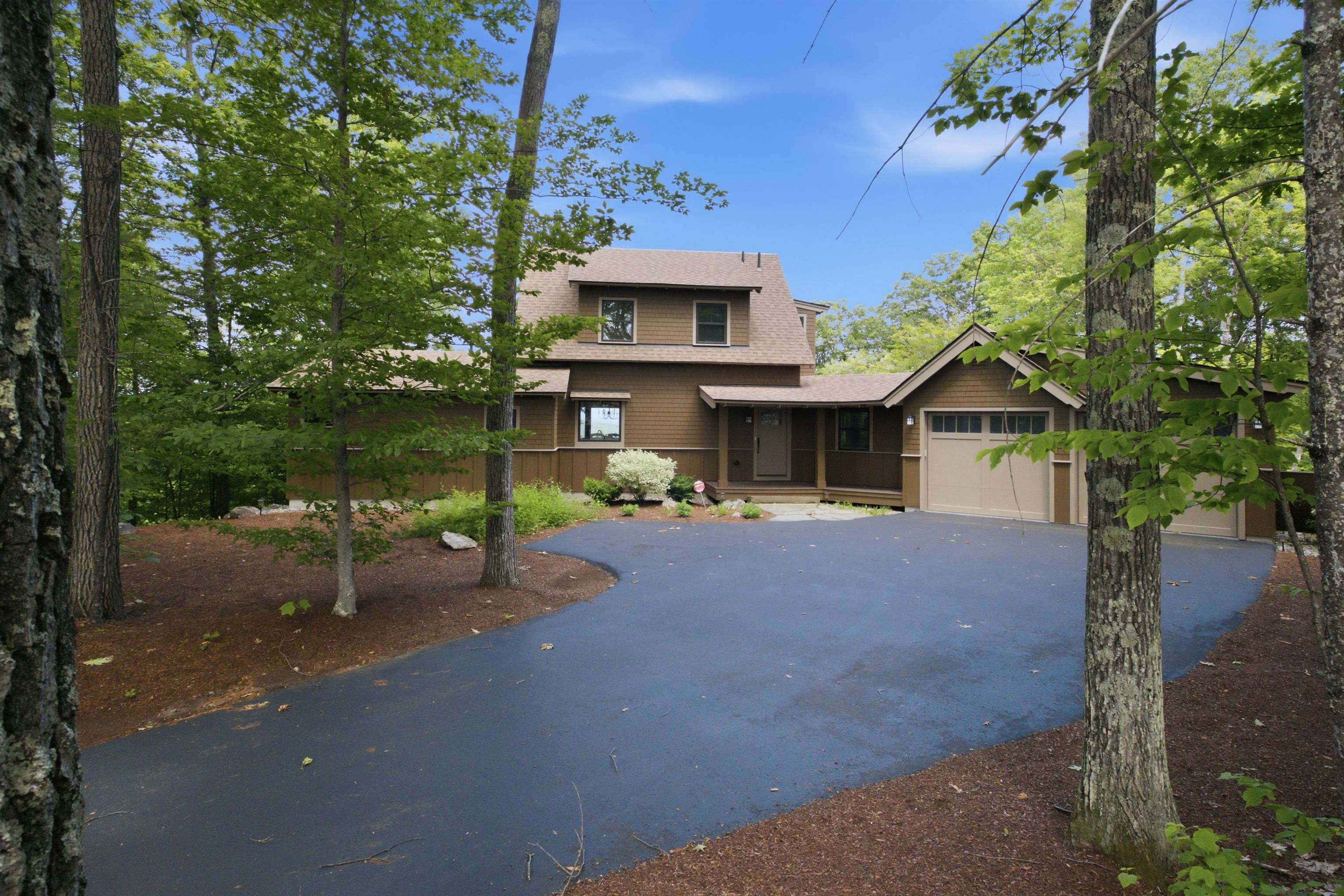 5 Peaked Hill Rd, Ashland, NH 03217