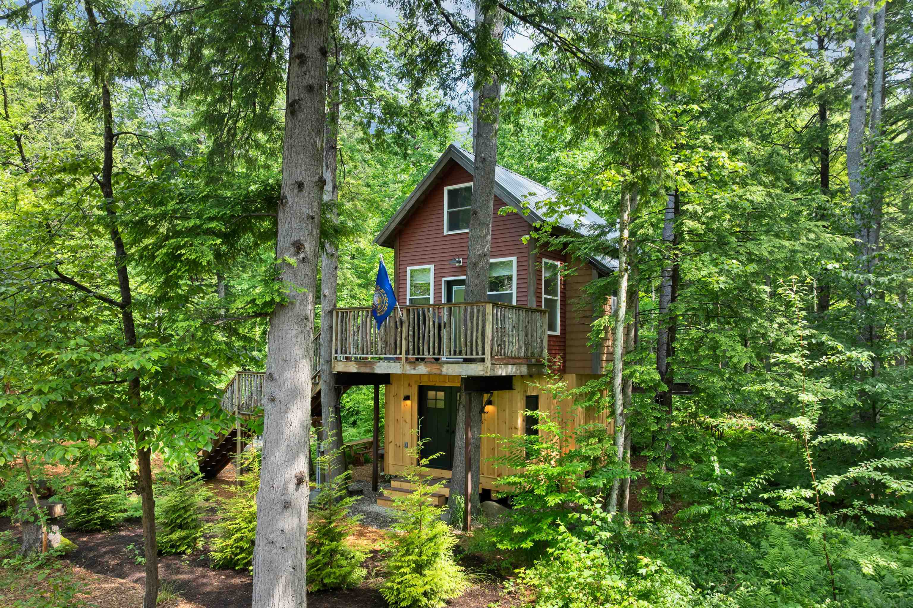 15 Deer Run Dr, Sanbornton, NH 03269