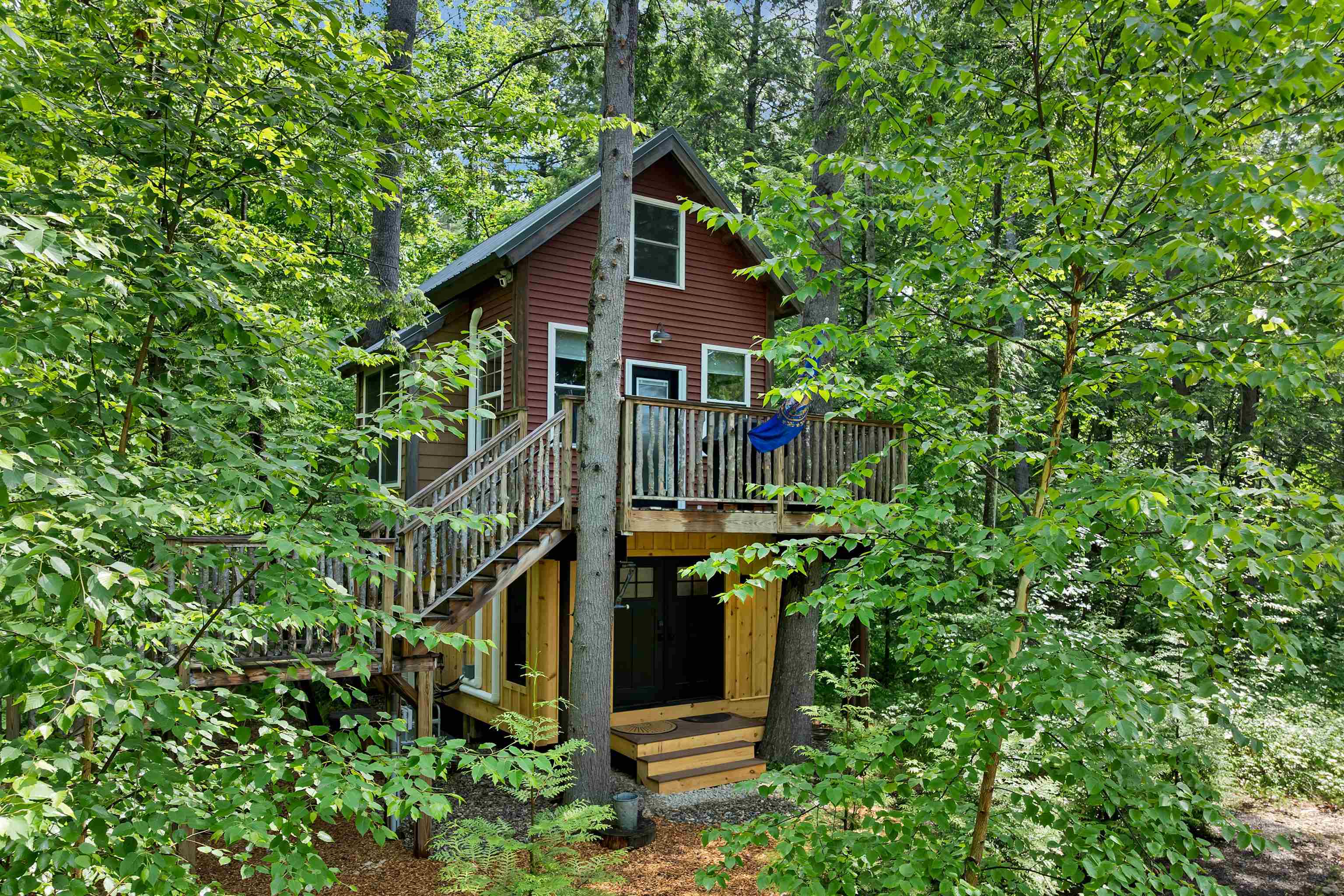 15 Deer Run Dr, Sanbornton, NH 03269