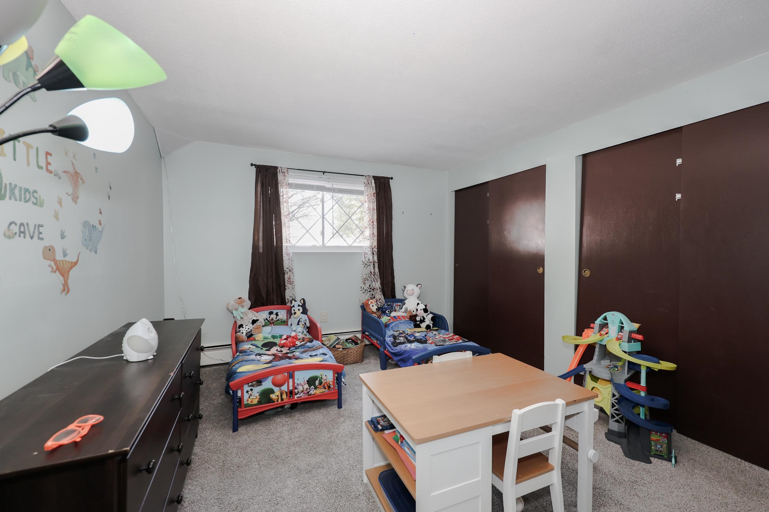 13 Silvestri Cir #7, Derry, NH 03038