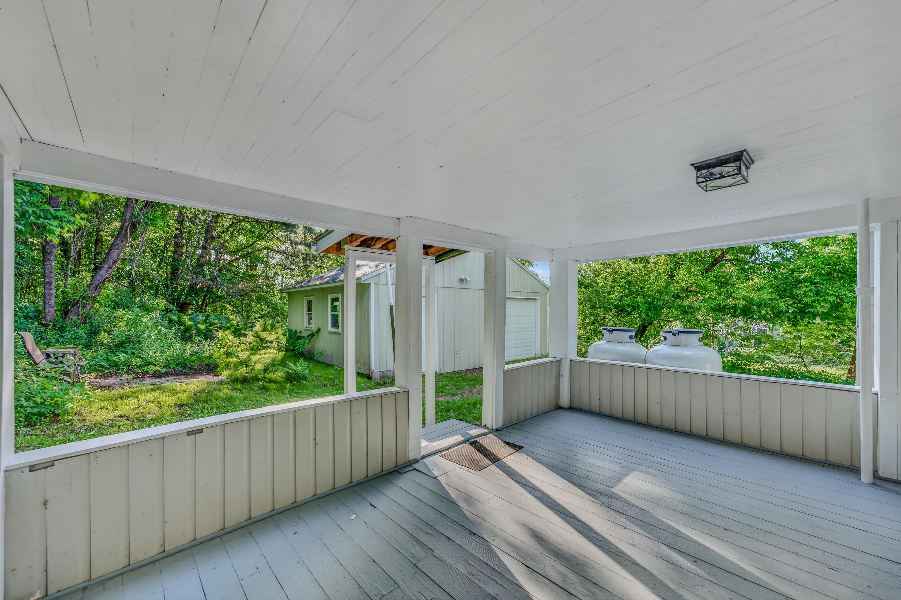 6 Hodge Hill Rd, Lisbon, NH 03585