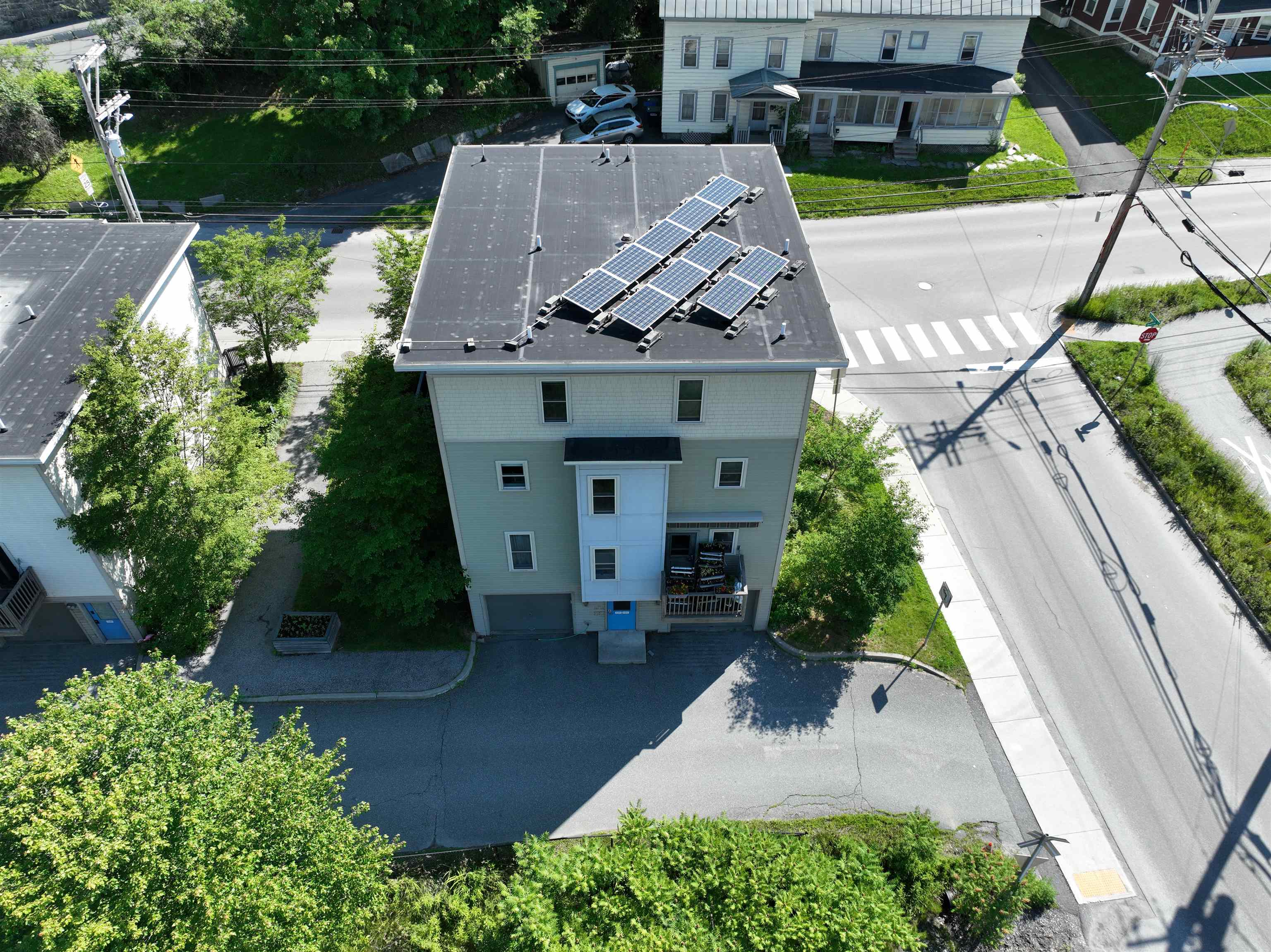Property photo 38