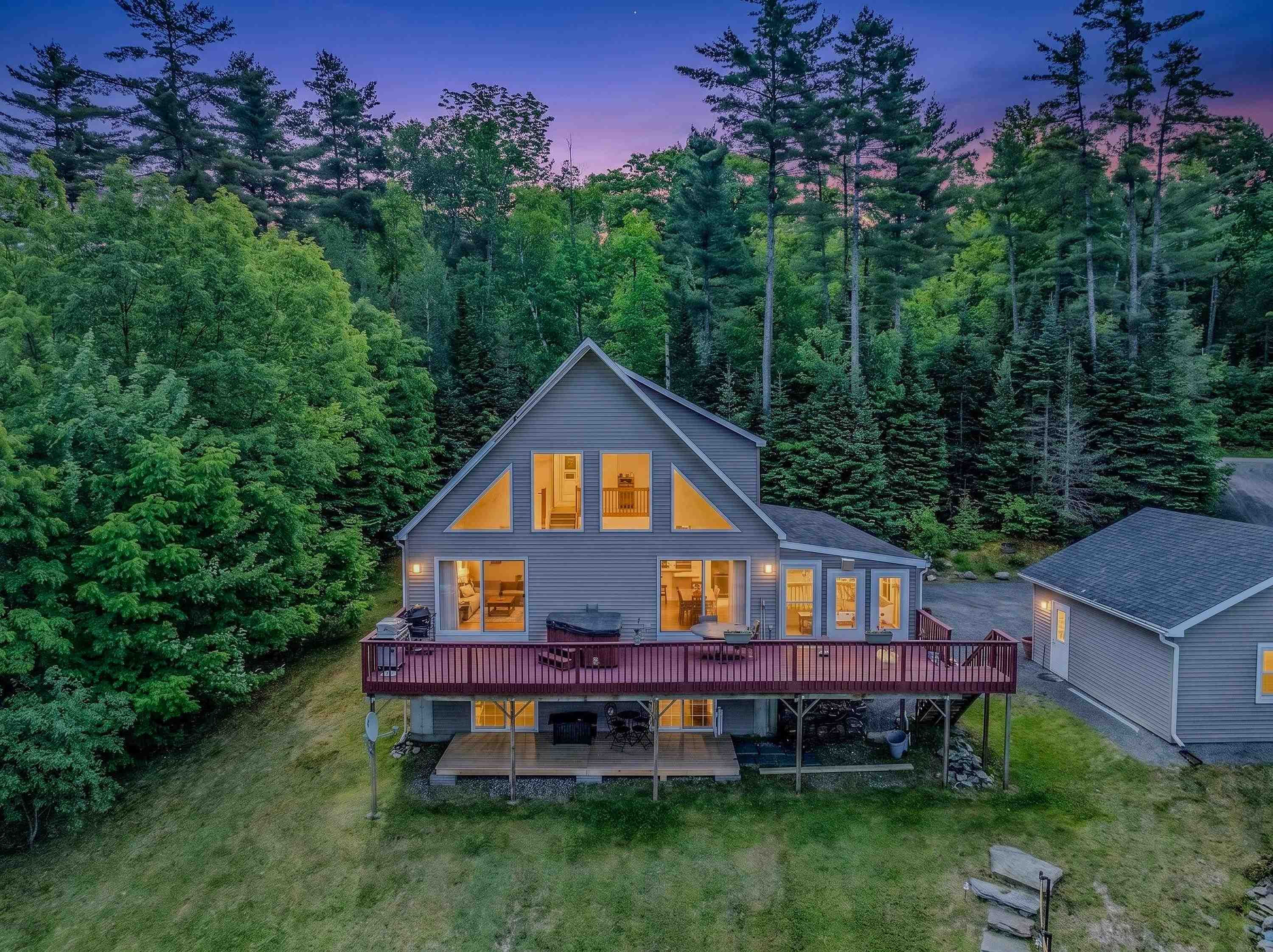 1562 Broomstick Hill Rd, Littleton, NH 03561