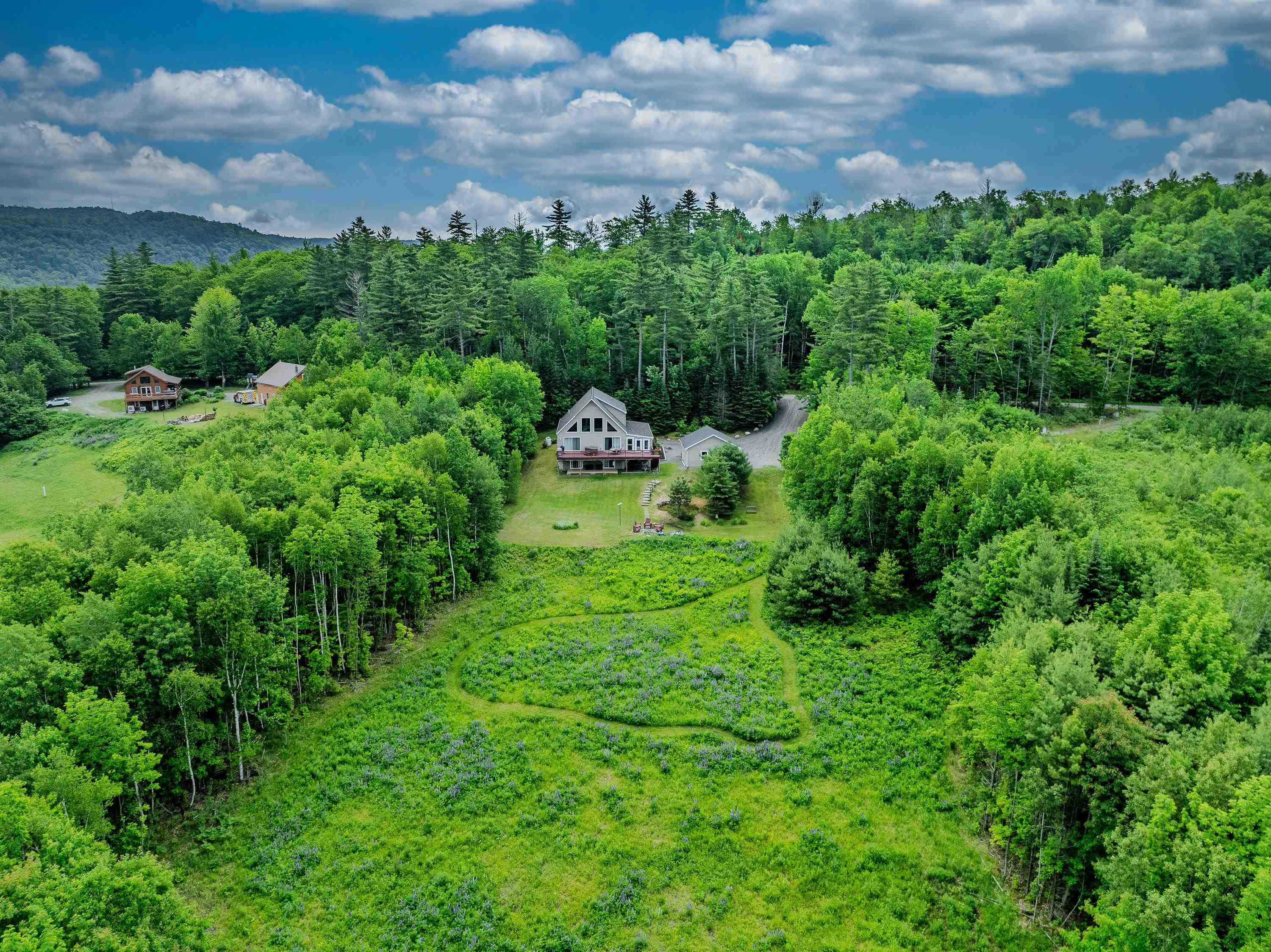 1562 Broomstick Hill Rd, Littleton, NH 03561