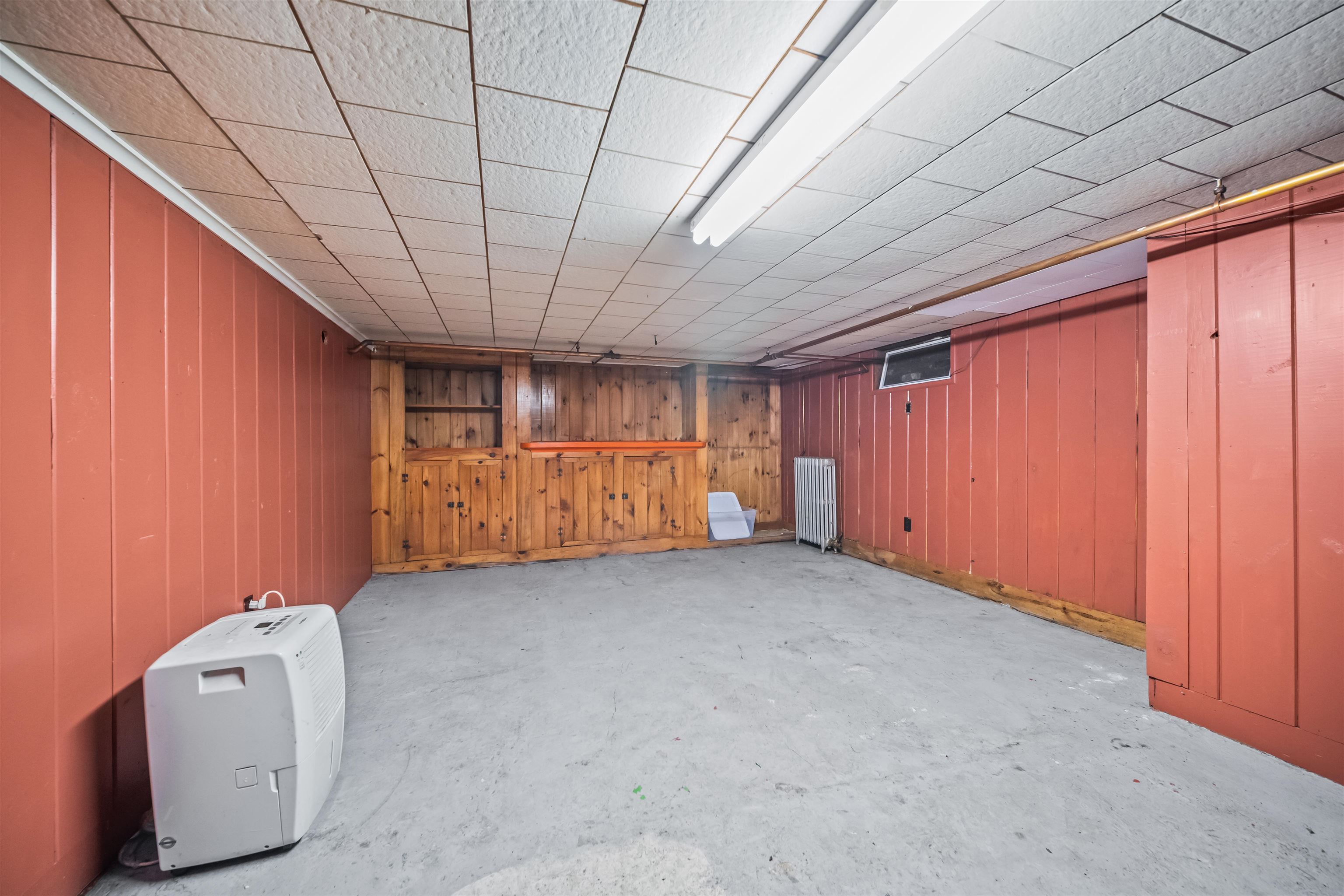 77 Highland St, Laconia, NH 03246