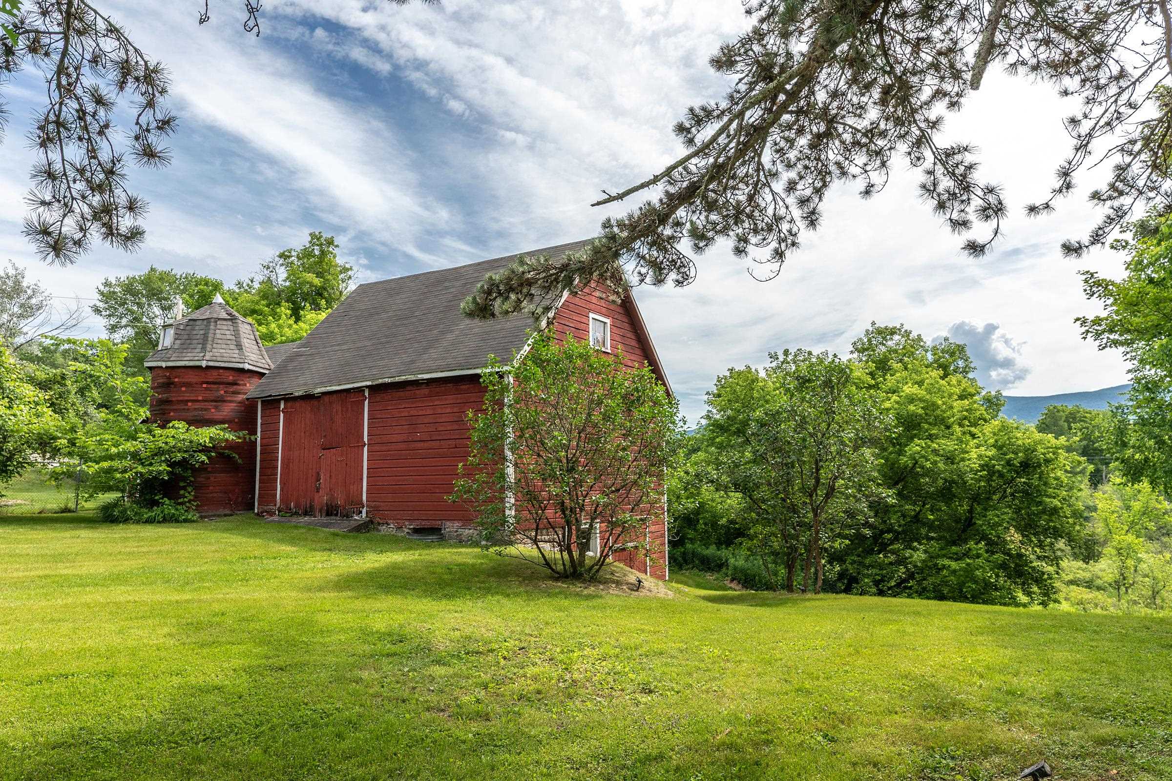 Property photo 40
