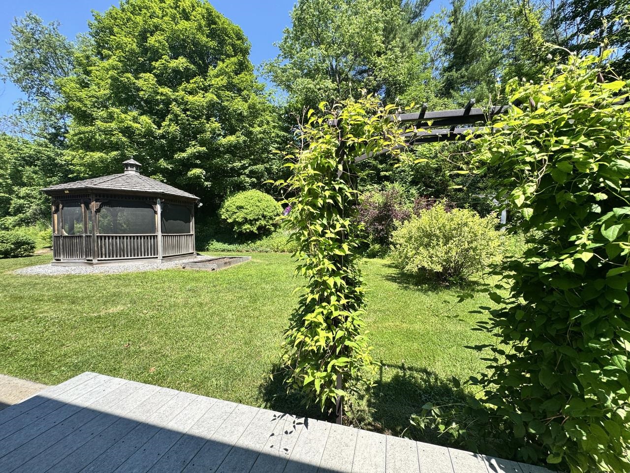 Property photo 35