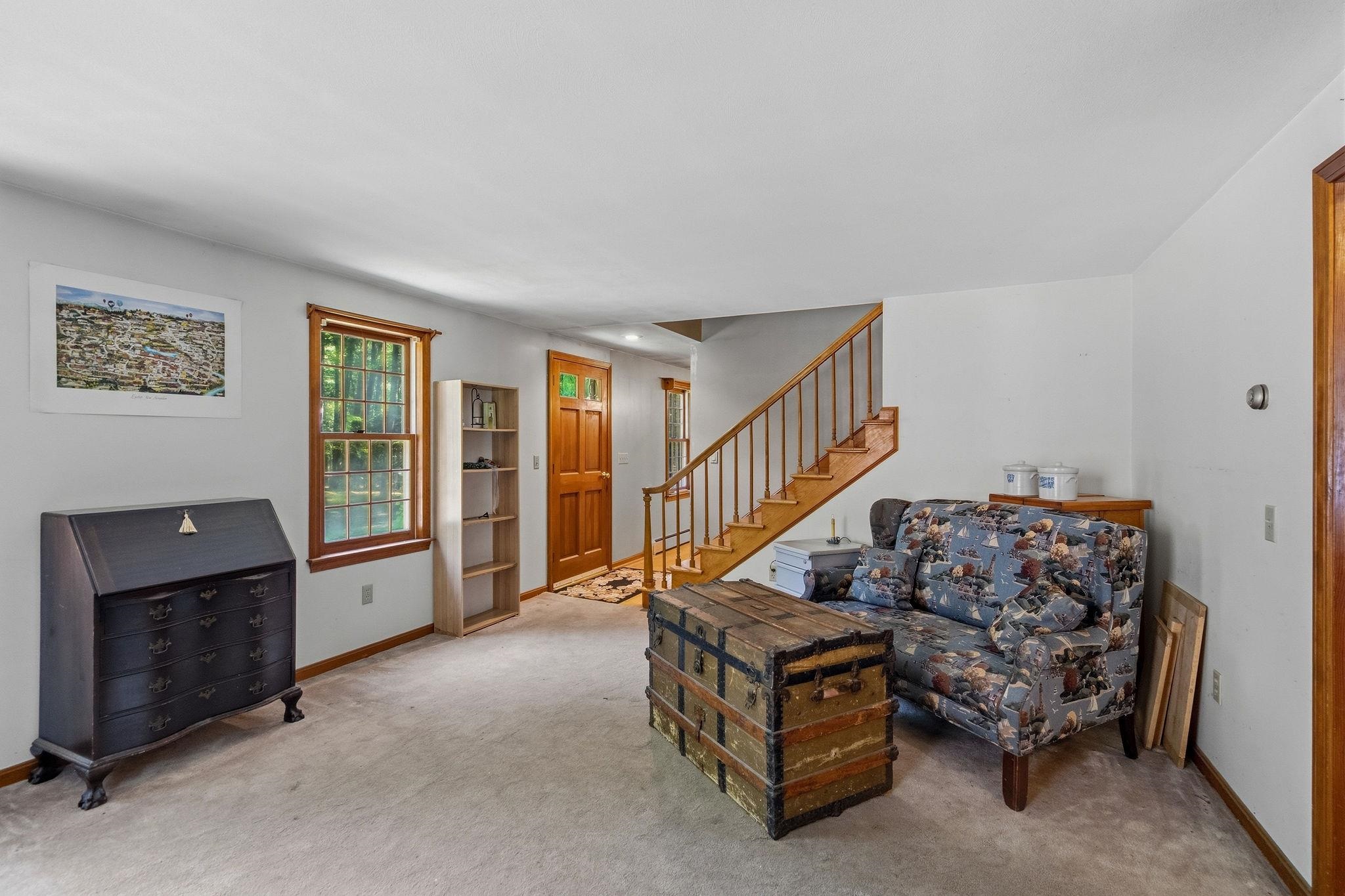 23 Devon Dr, Danville, NH 03819