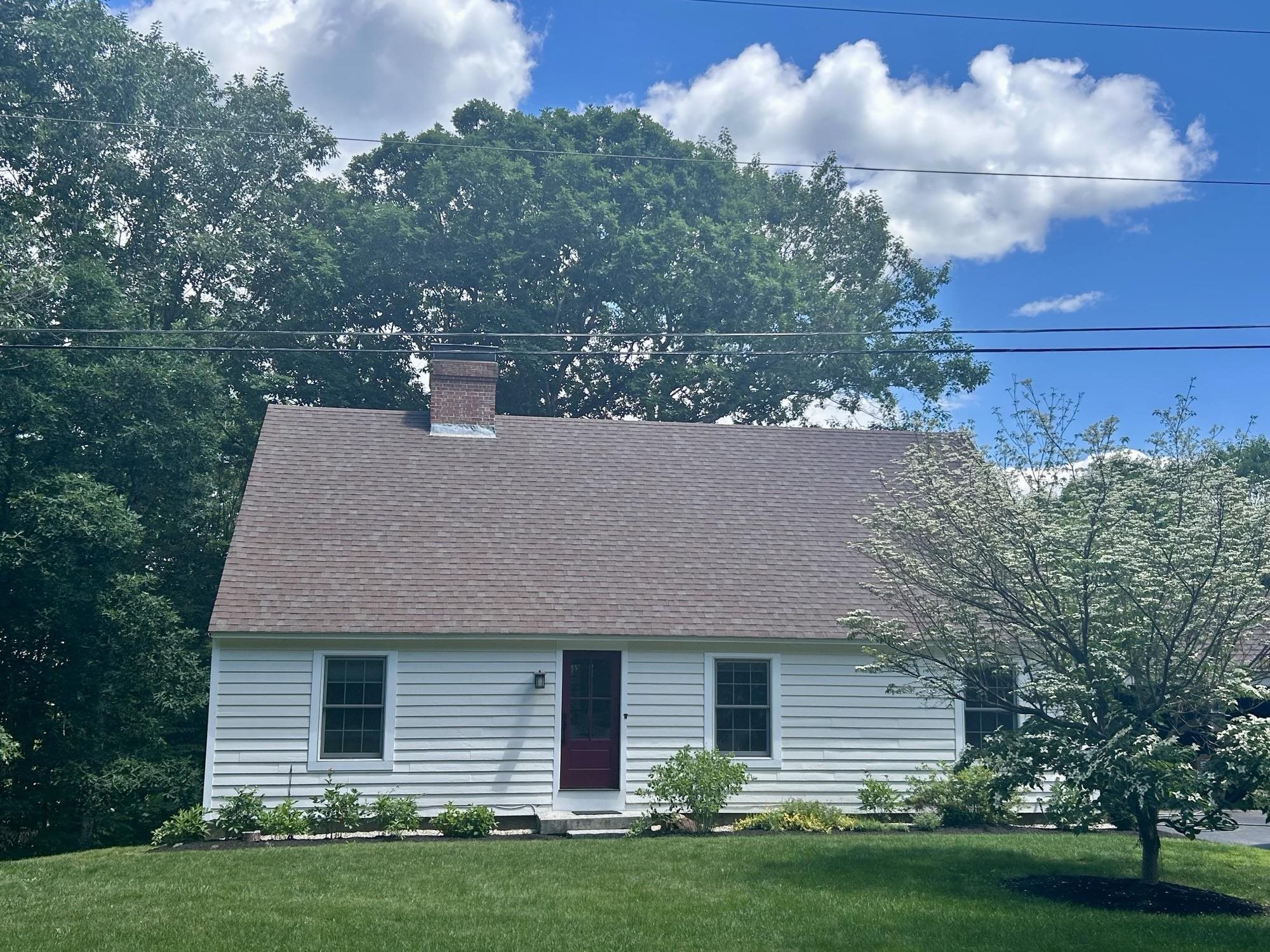 41 Roberts Rd, Hopkinton, NH 03229