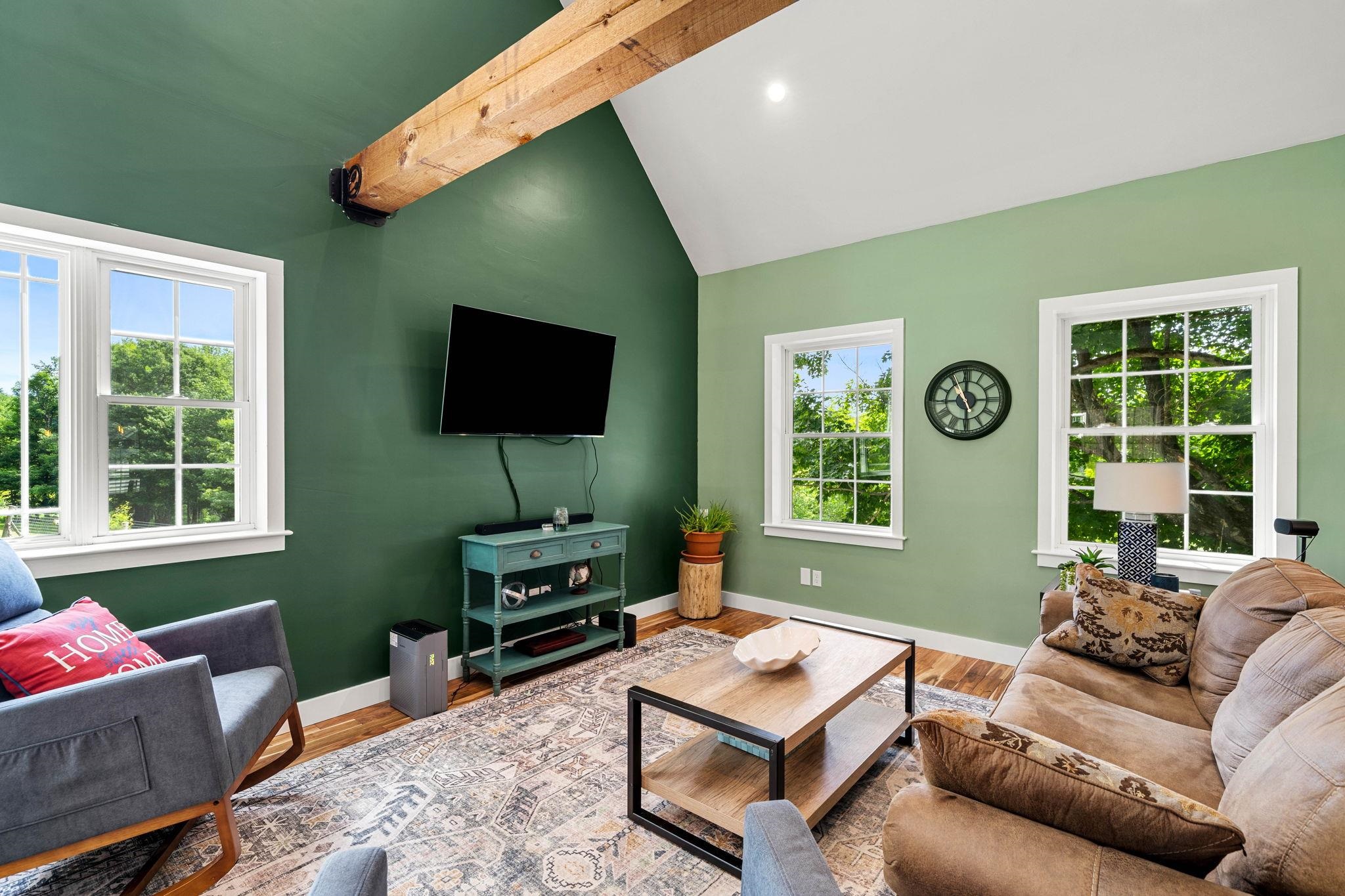1080 N Barnstead Rd, Barnstead, NH 03225
