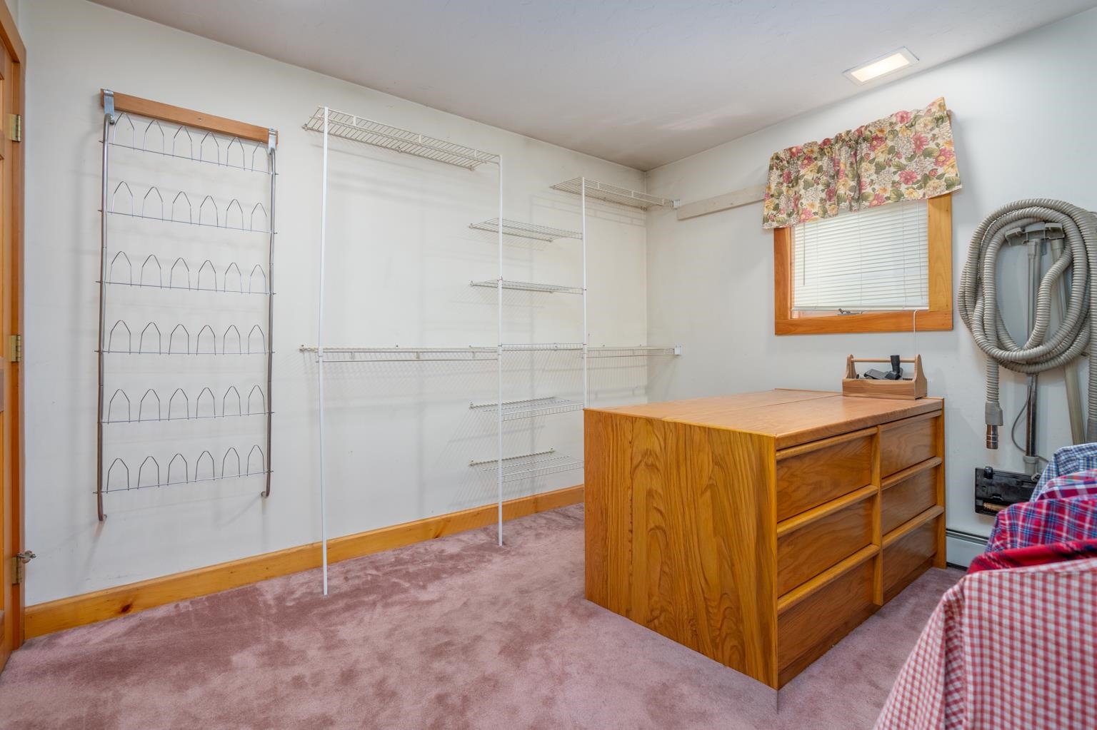 106 Livingston Rd, Meredith, NH 03253
