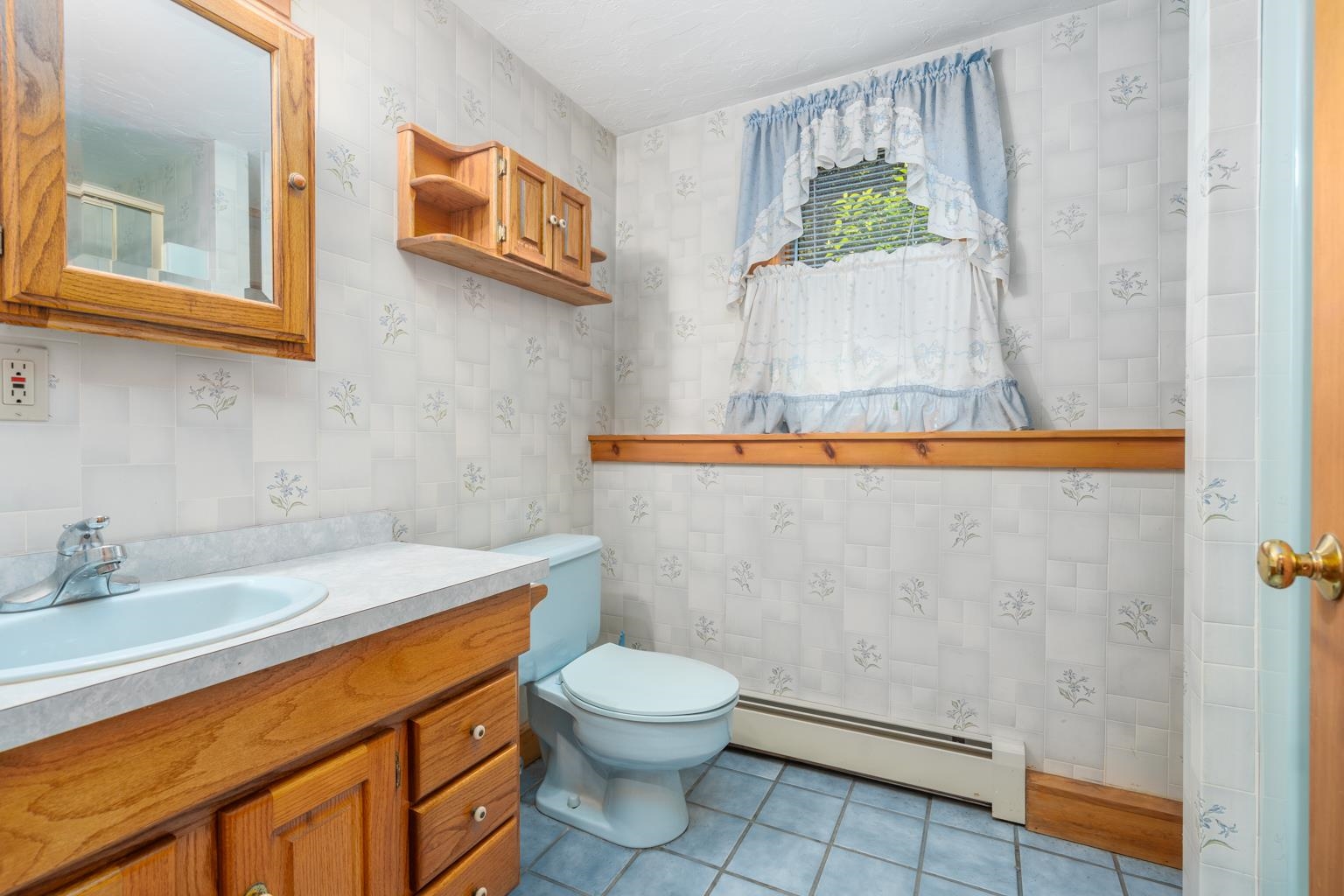 106 Livingston Rd, Meredith, NH 03253