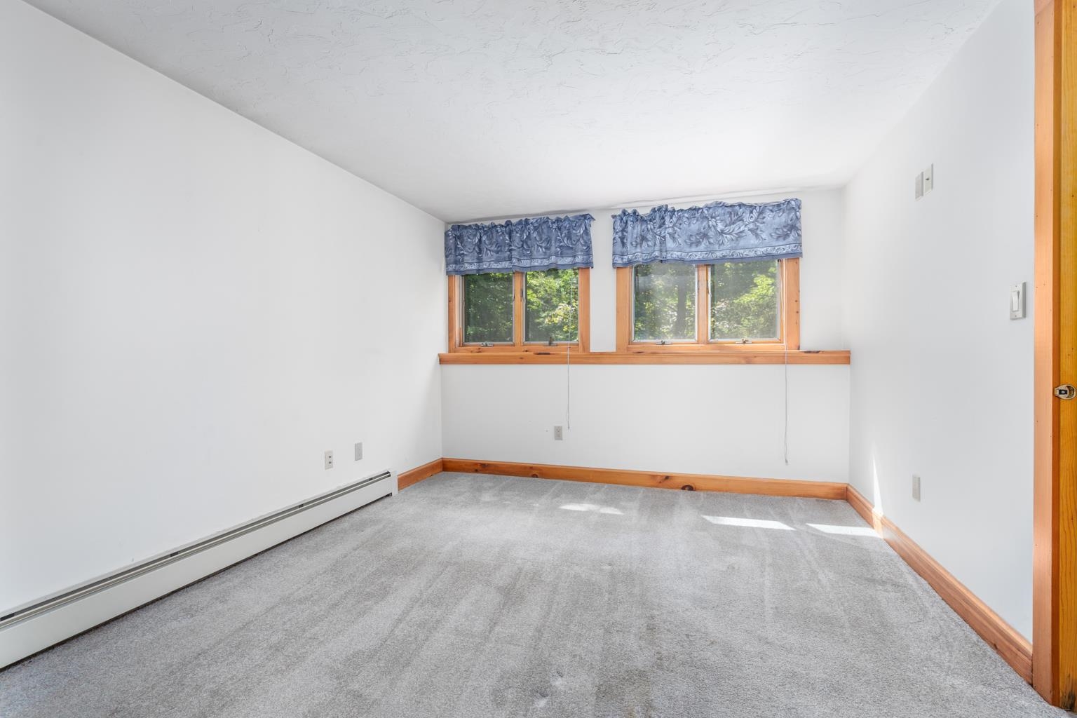 106 Livingston Rd, Meredith, NH 03253