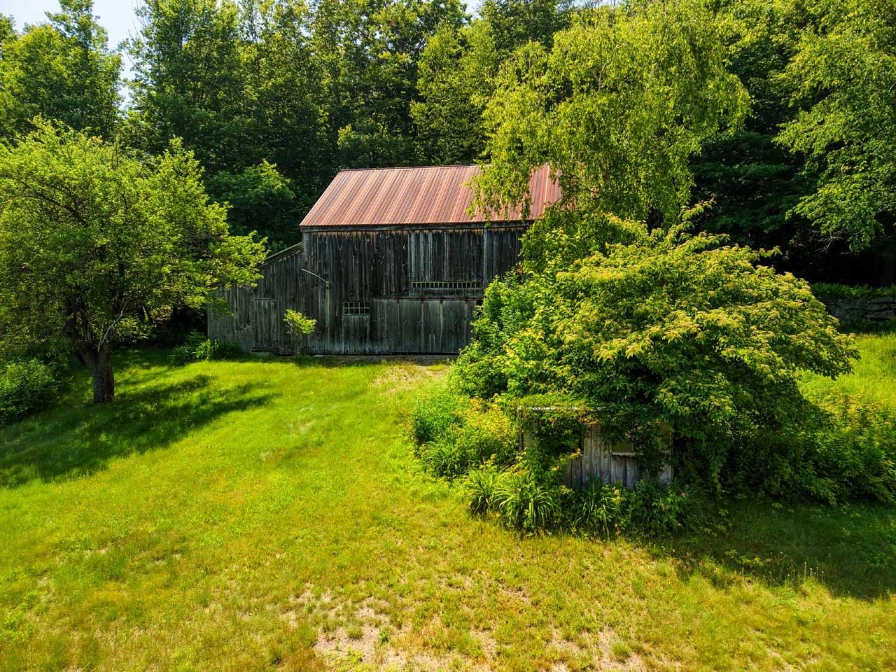 Barn