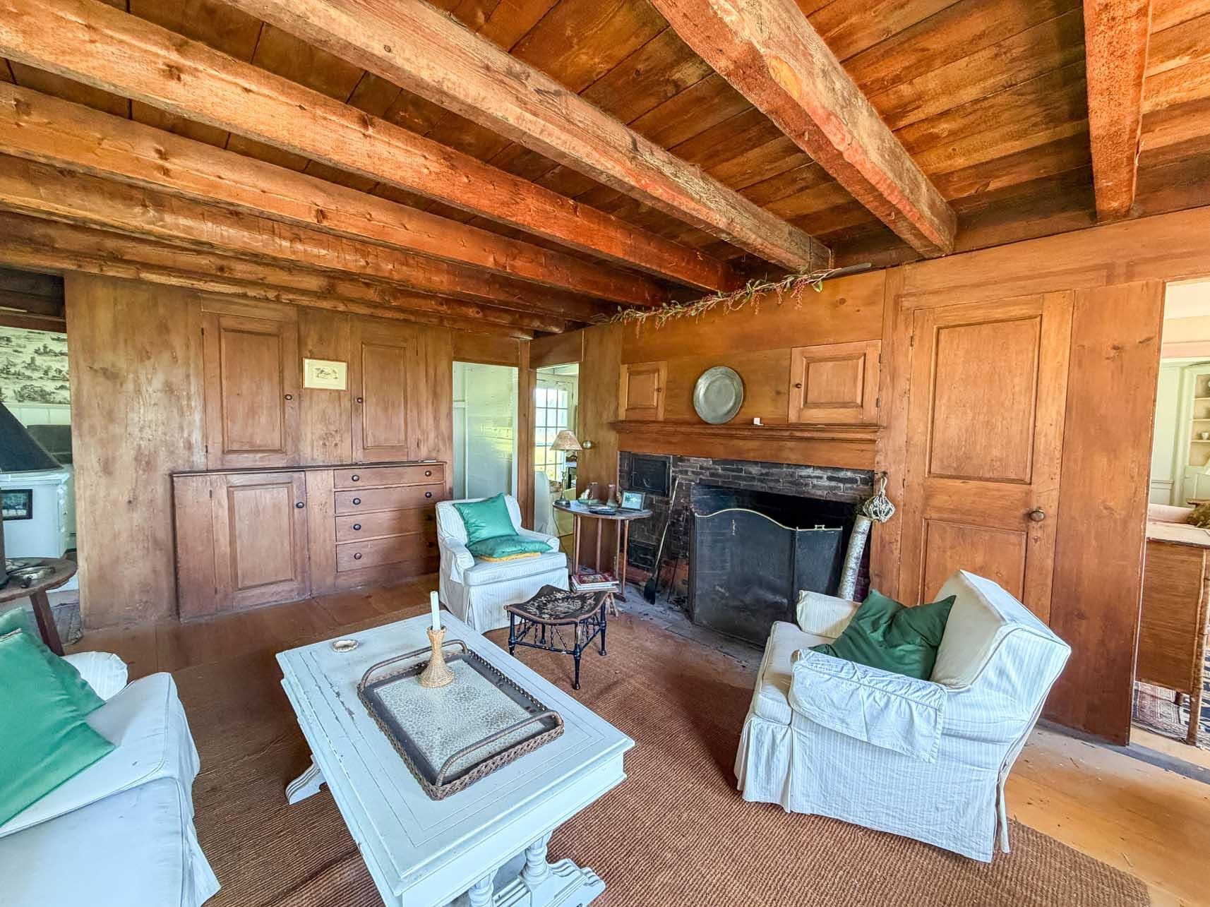 124 Brock Hill Rd, Bridgewater, NH 03222