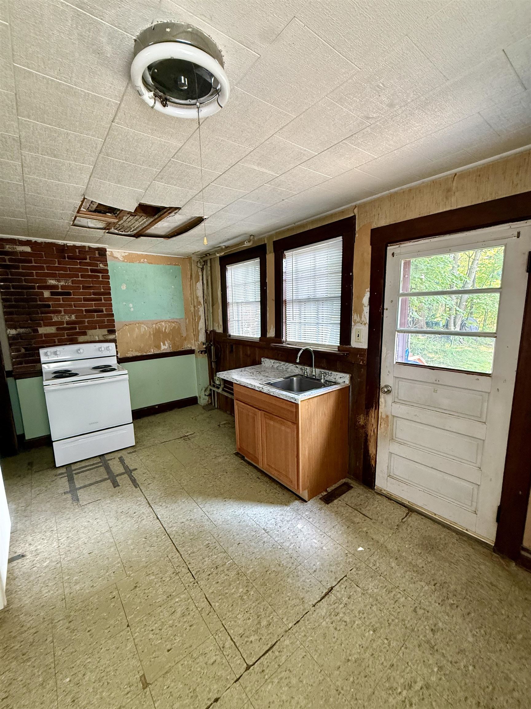 113 Raleigh Way, Portsmouth, NH 03801