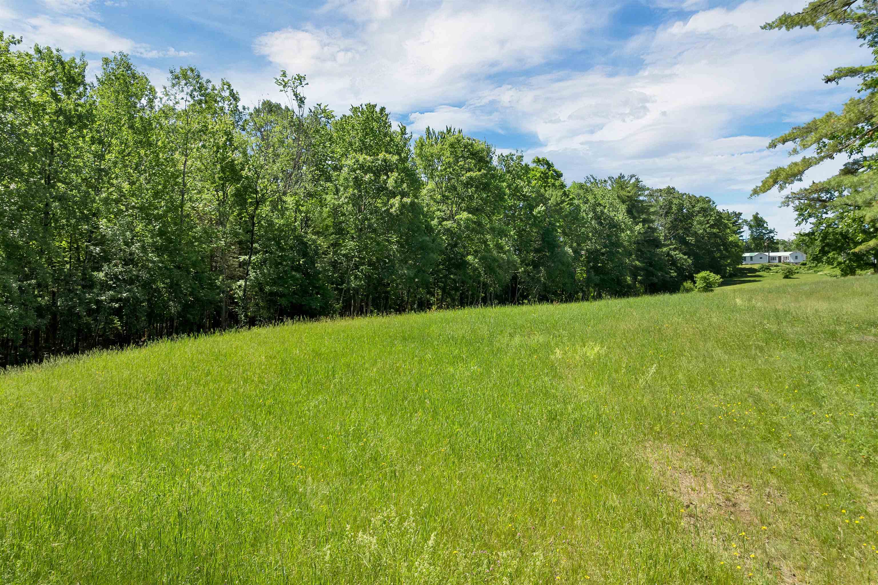 00 Gov Wentworth Hw, Moultonborough, NH 03254