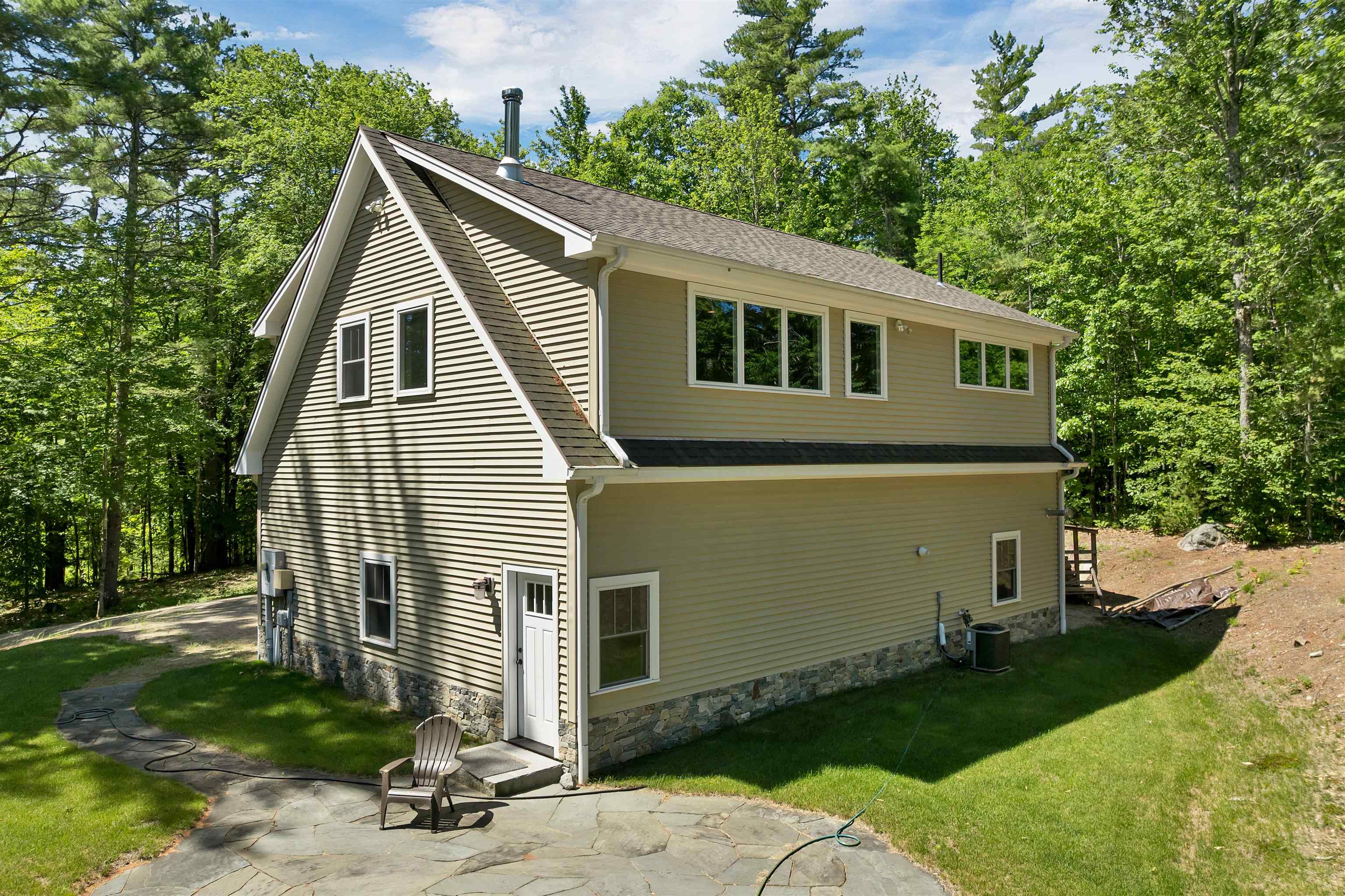 41 Beaver Pond Rd, Moultonborough, NH 03254