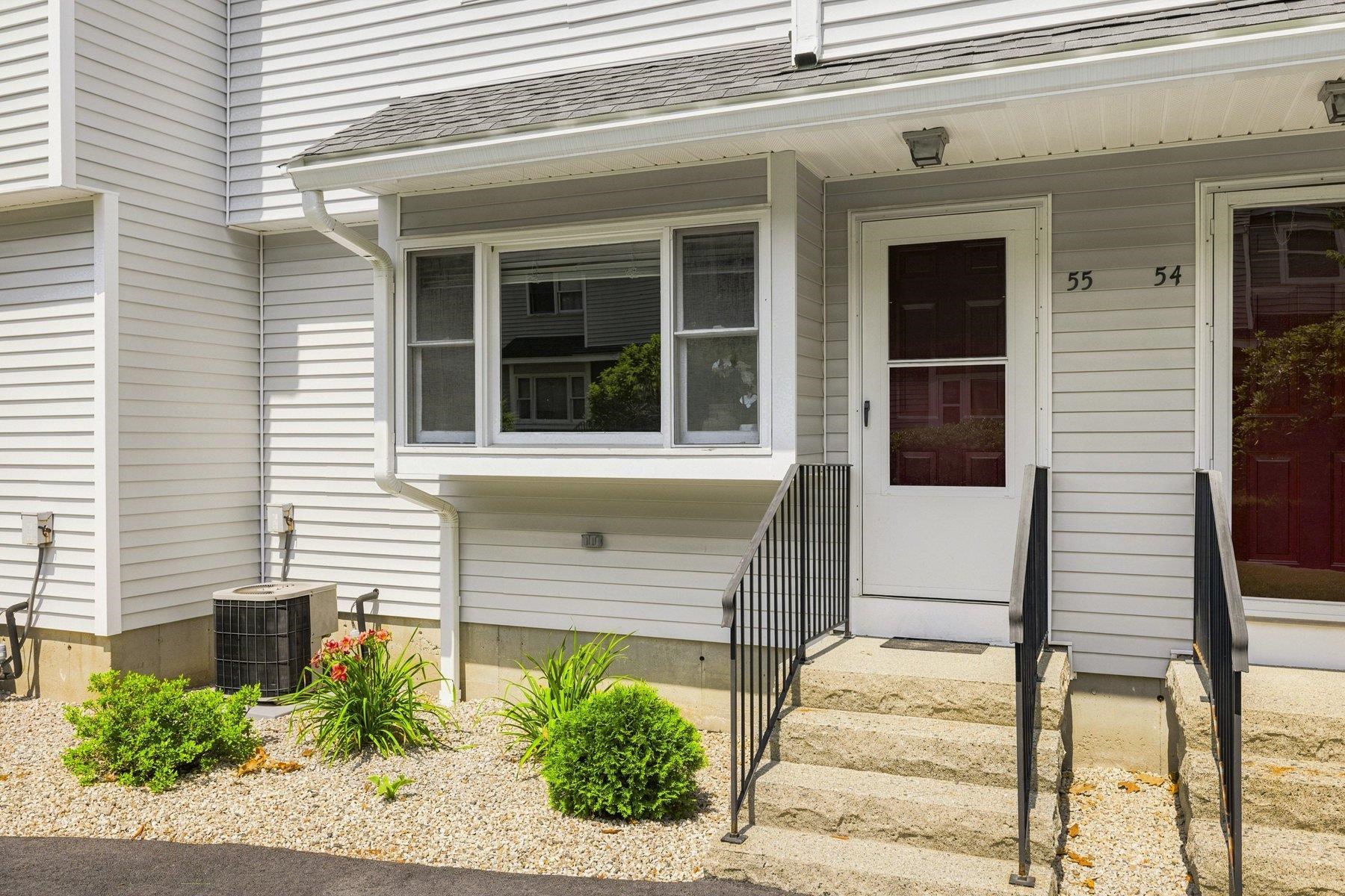 777 Middle Rd #55, Portsmouth, NH 03801