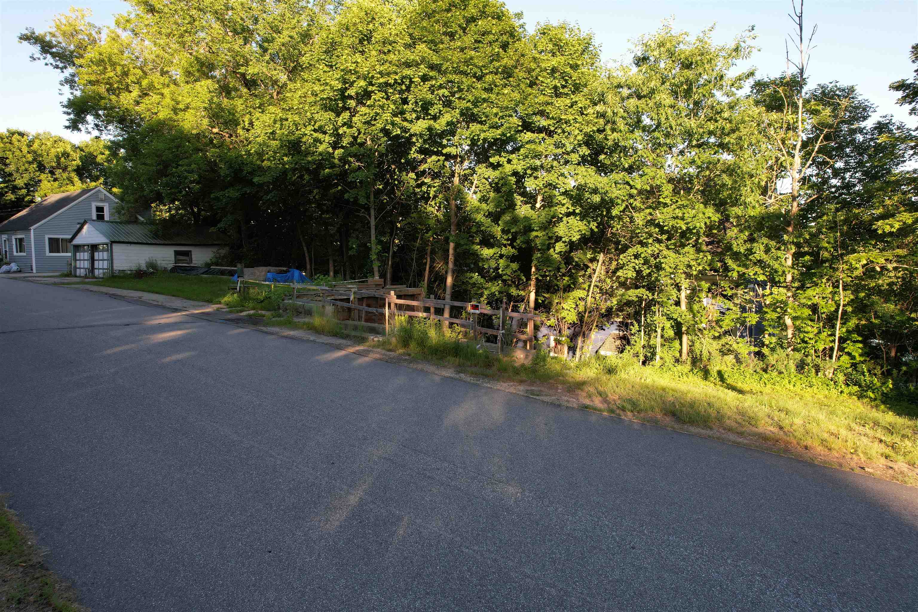 1 Watson St, Pittsfield, NH 03263