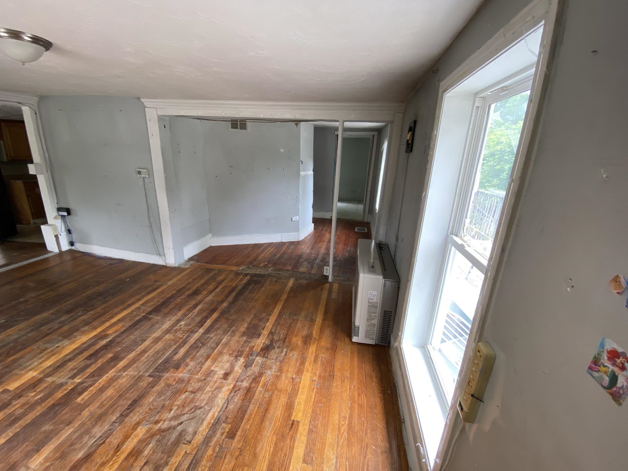 91 Munroe St, Franklin, NH 03235