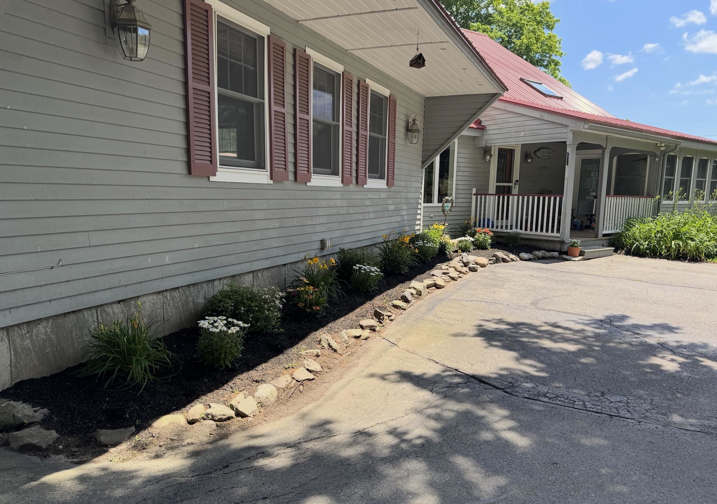 1 Heritage Dr, Rollinsford, NH 03869