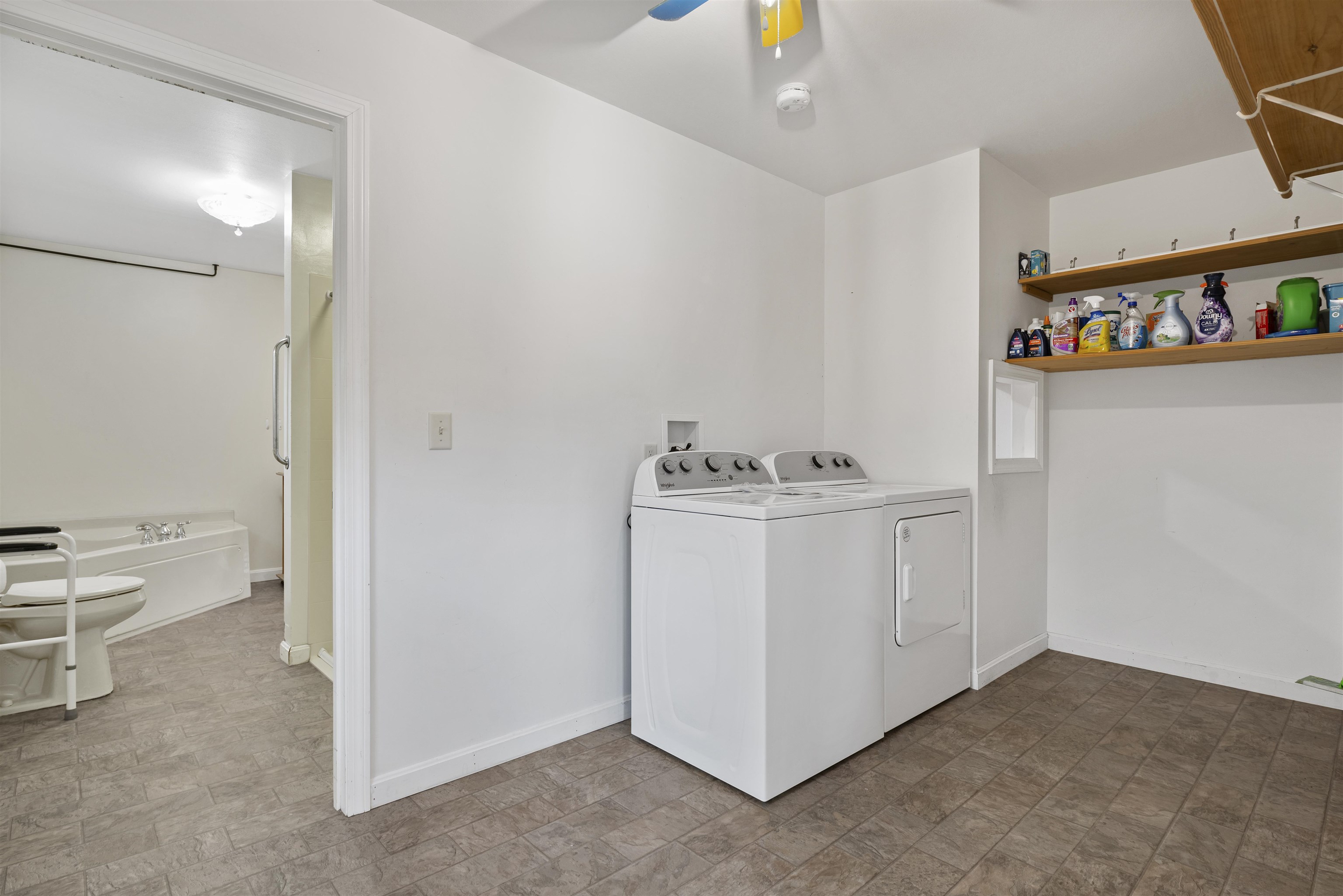 Property photo 24