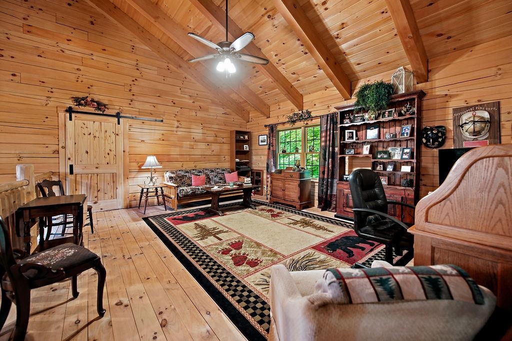 Property photo 33