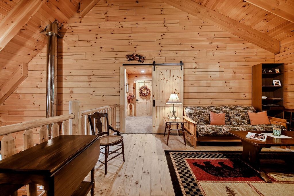 Property photo 35