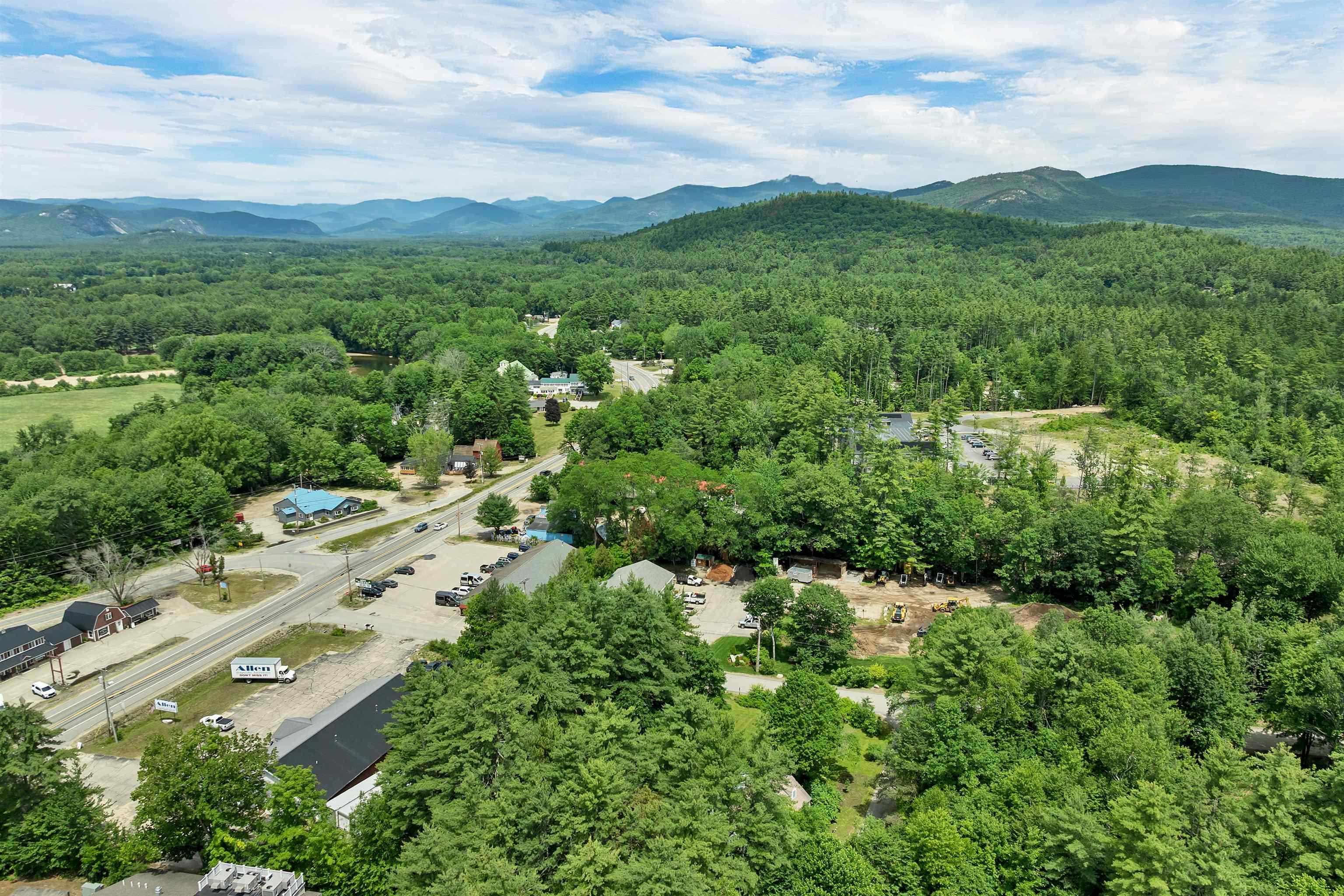 379 White Mountain Hw, Conway, NH 03818