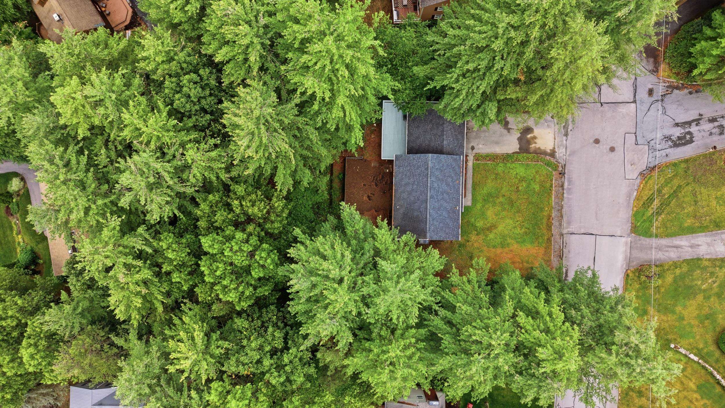 29 Dickens St, Nashua, NH 03062