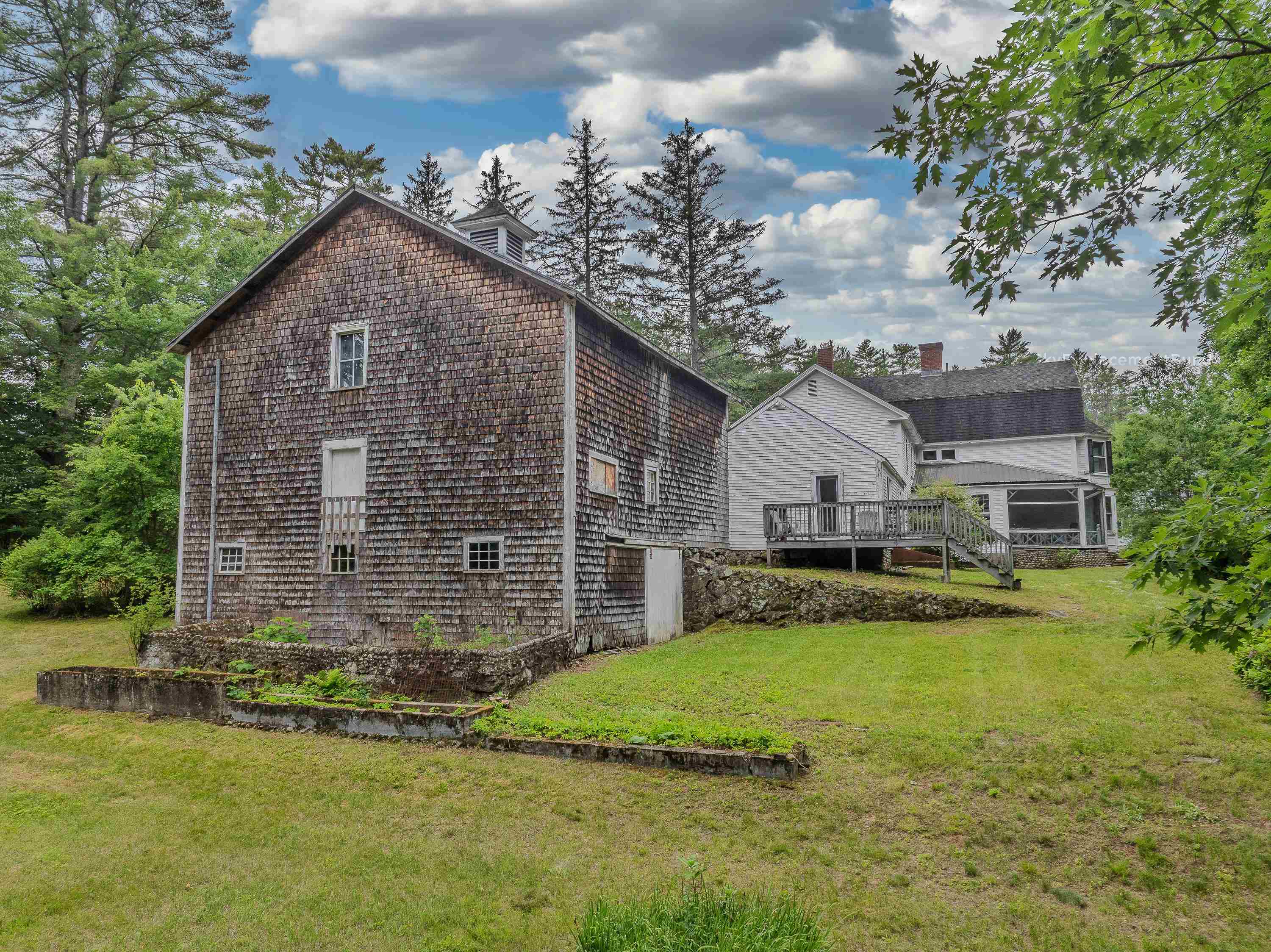 166 Main St, New Hampton, NH 03256