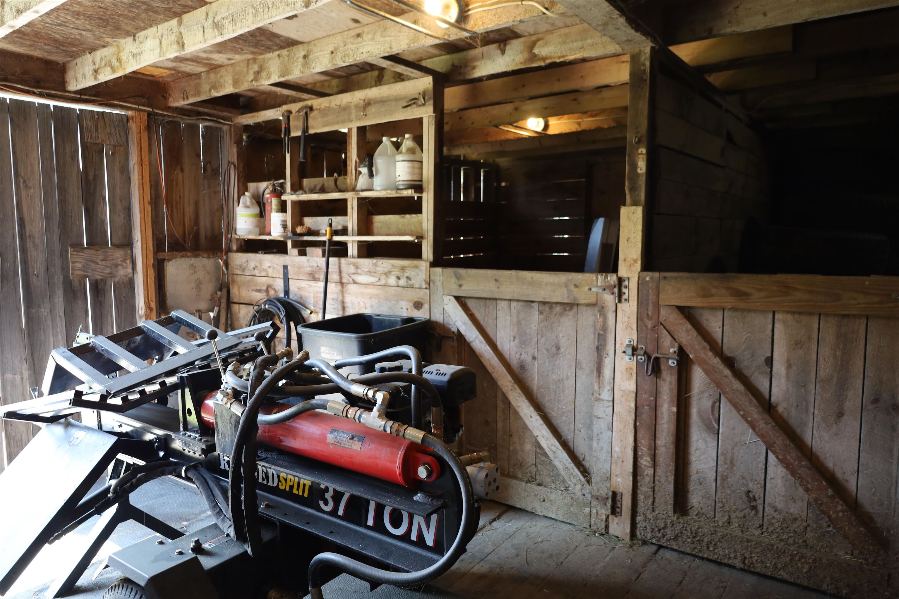 Property photo 38