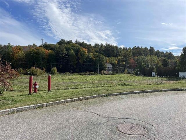 21 Sawmill Rd, Gilford, NH 03249