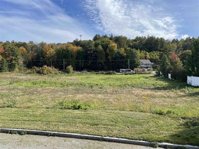 21 Sawmill Rd, Gilford, NH 03249